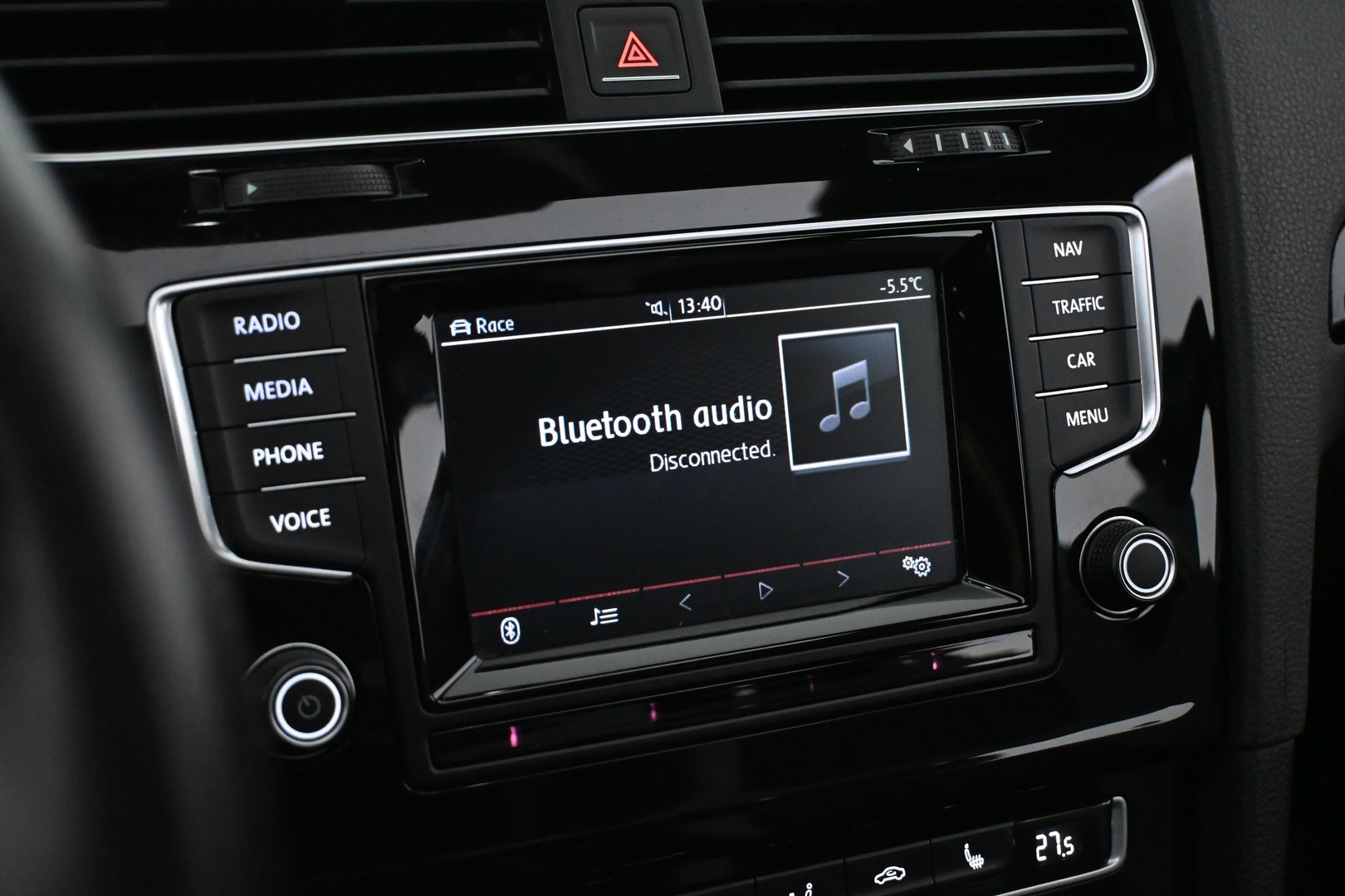 VOLKSWAGEN Golf 2014