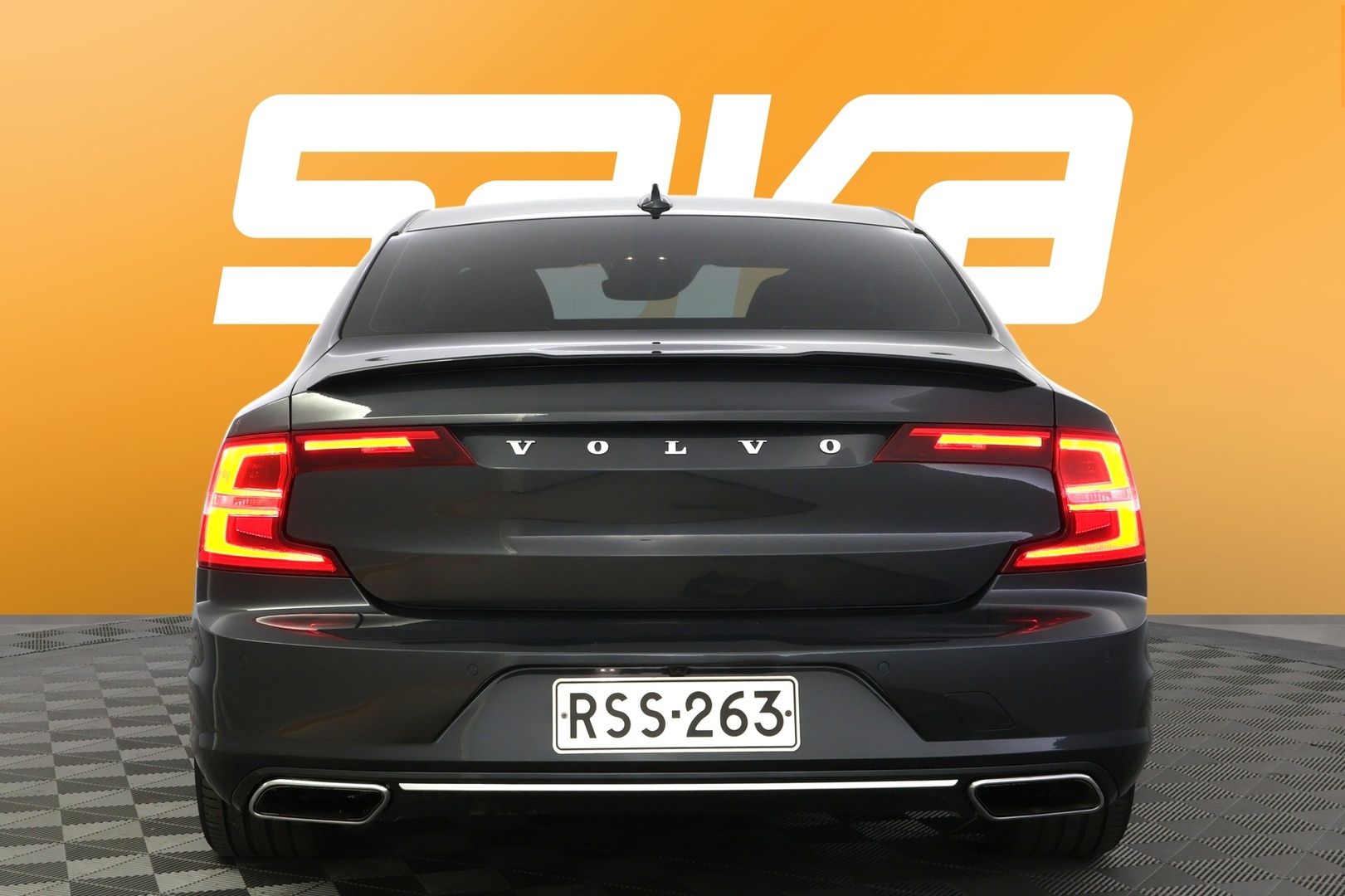 VOLVO S90 2017