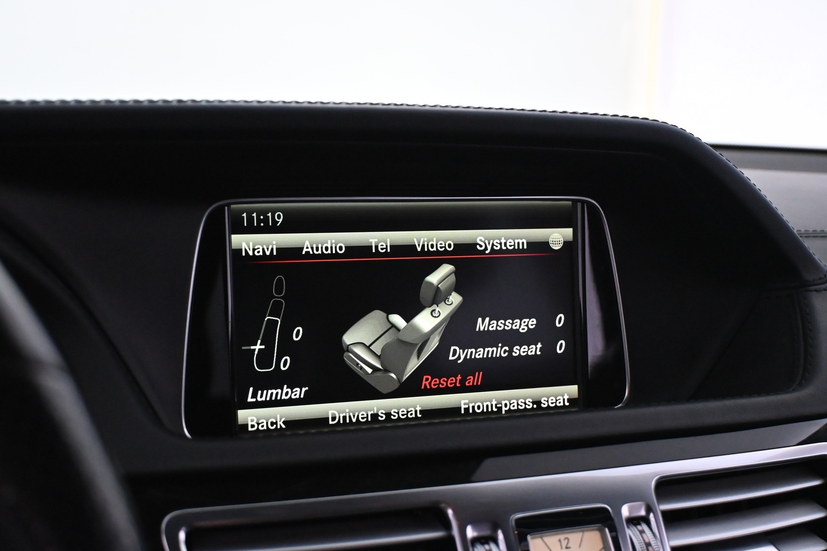 MERCEDES-BENZ E 2014