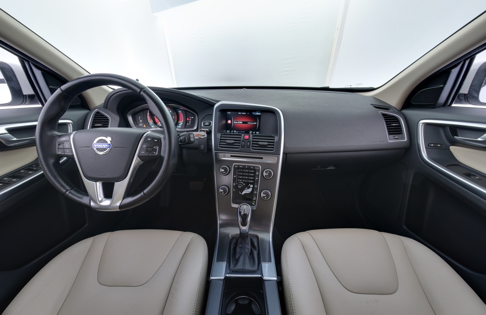 VOLVO XC60 2014