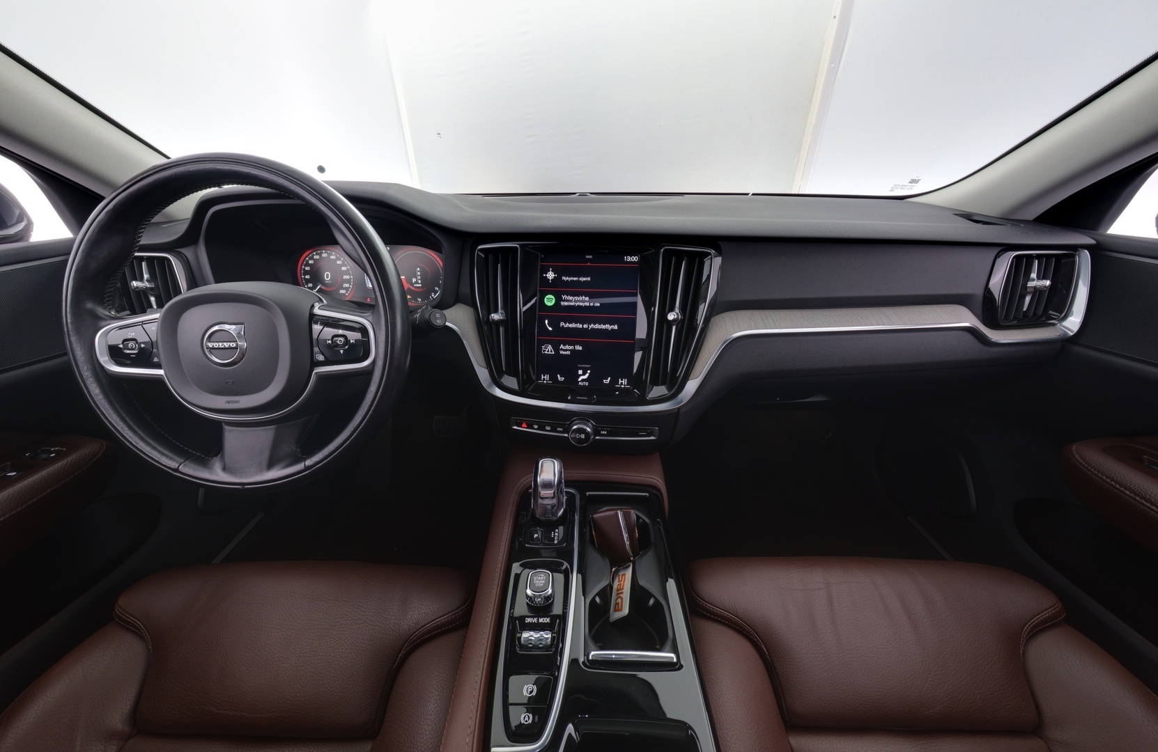 VOLVO V60 2019