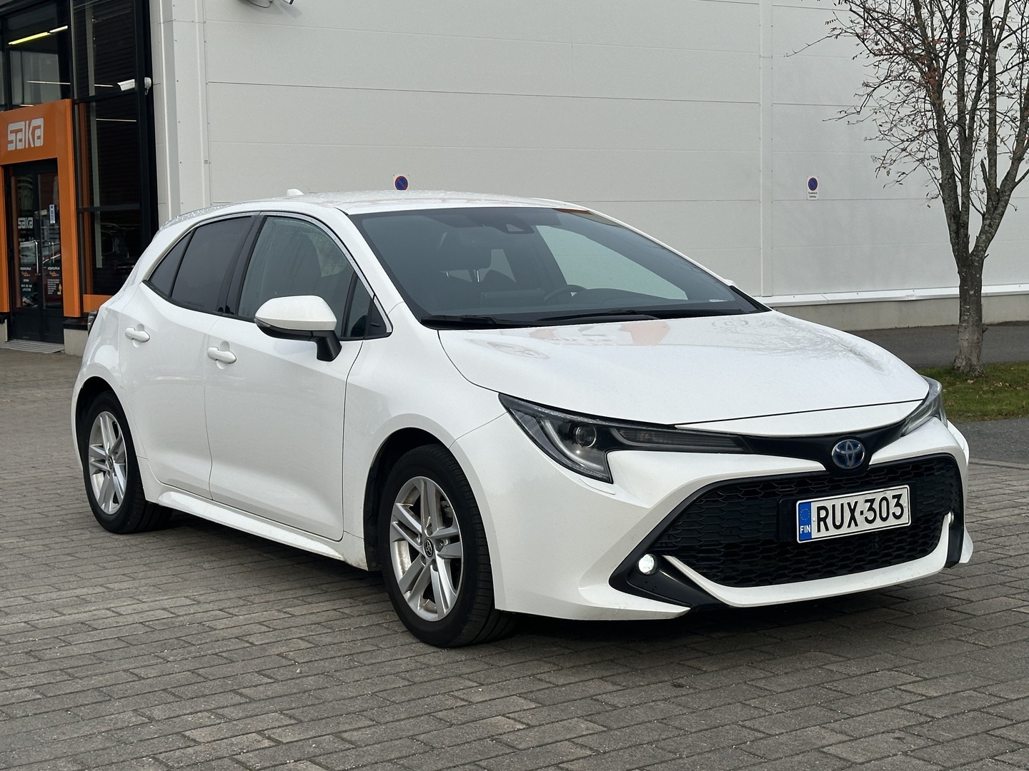 TOYOTA Corolla 2023