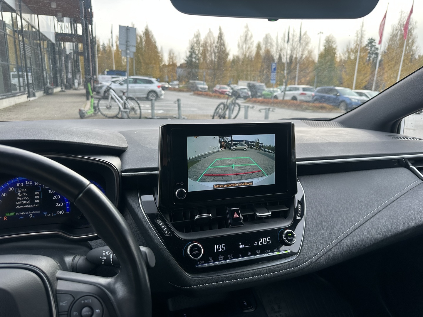 TOYOTA Corolla 2023