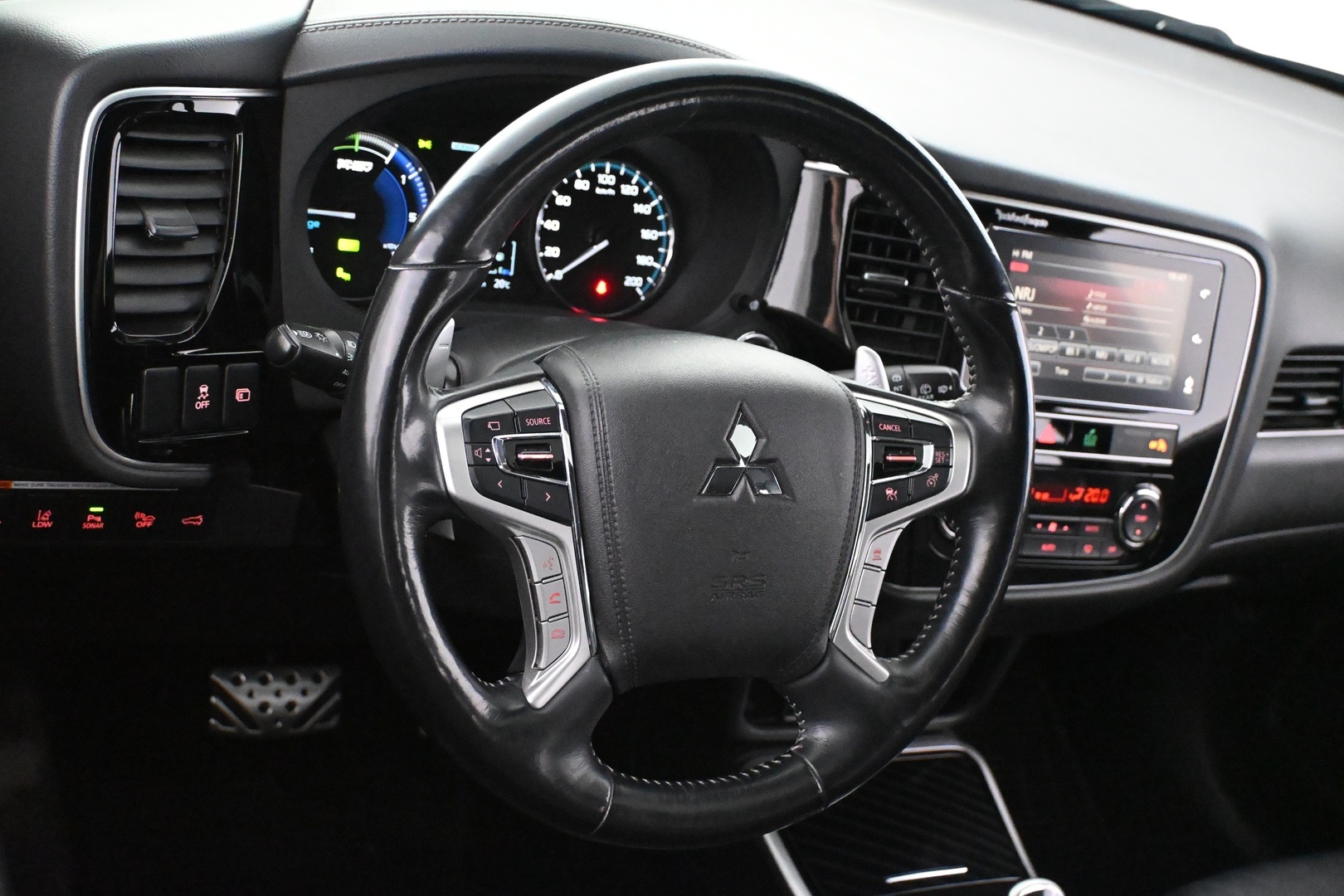 MITSUBISHI Outlander 2019