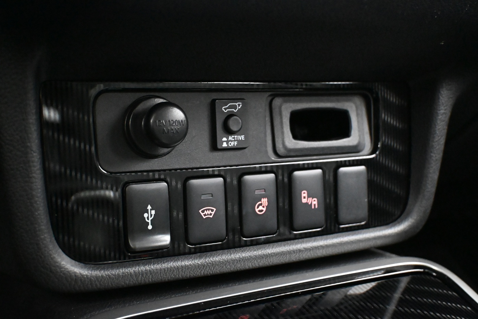 MITSUBISHI Outlander 2019