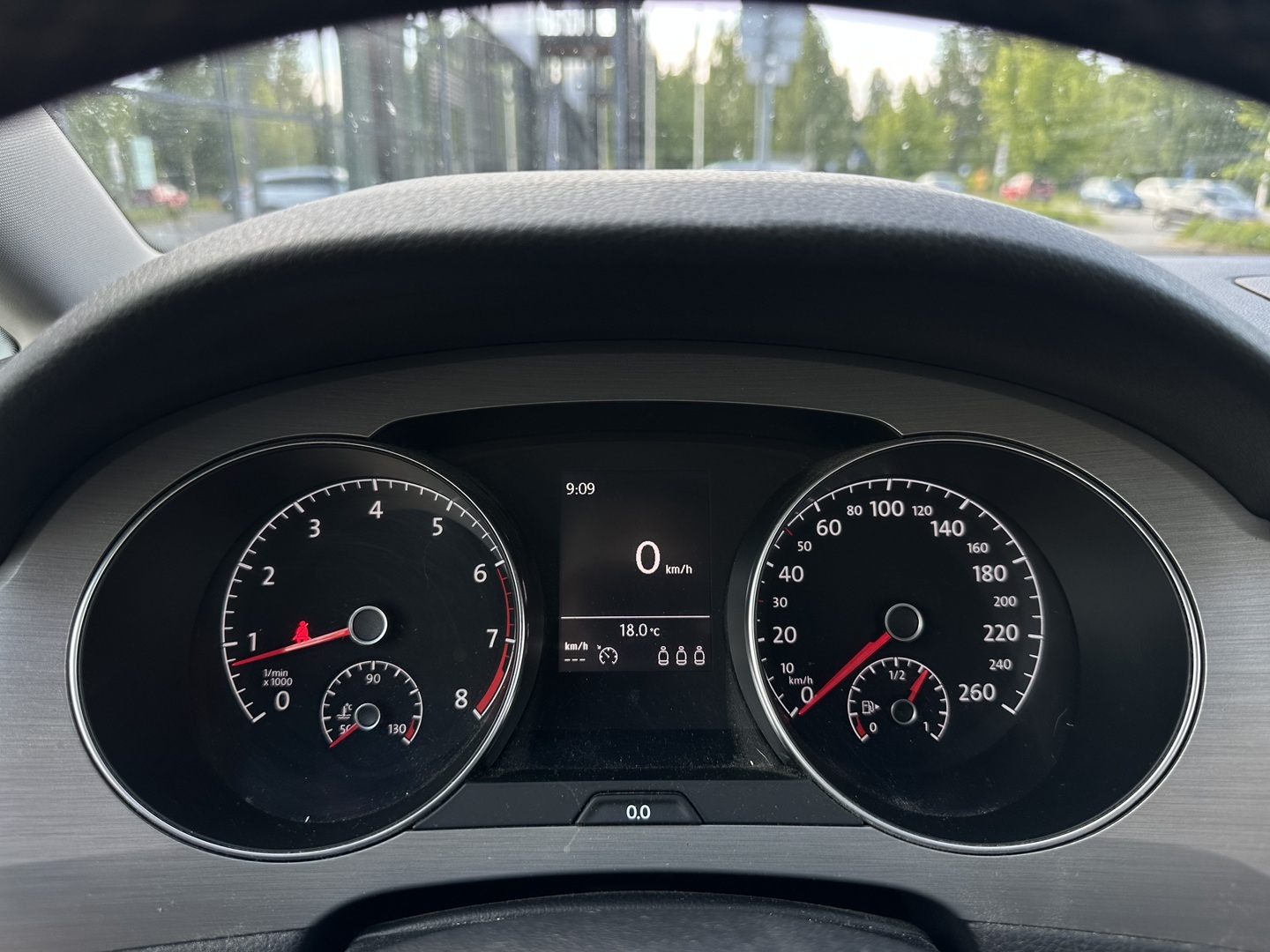 VOLKSWAGEN Golf Sportsvan 2015
