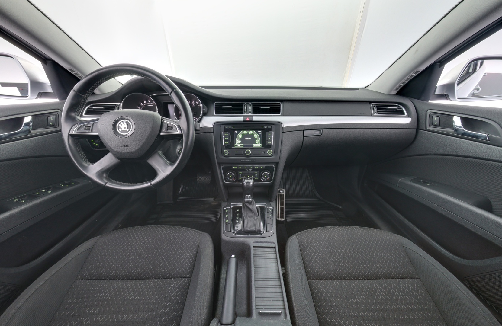 SKODA Superb 2015