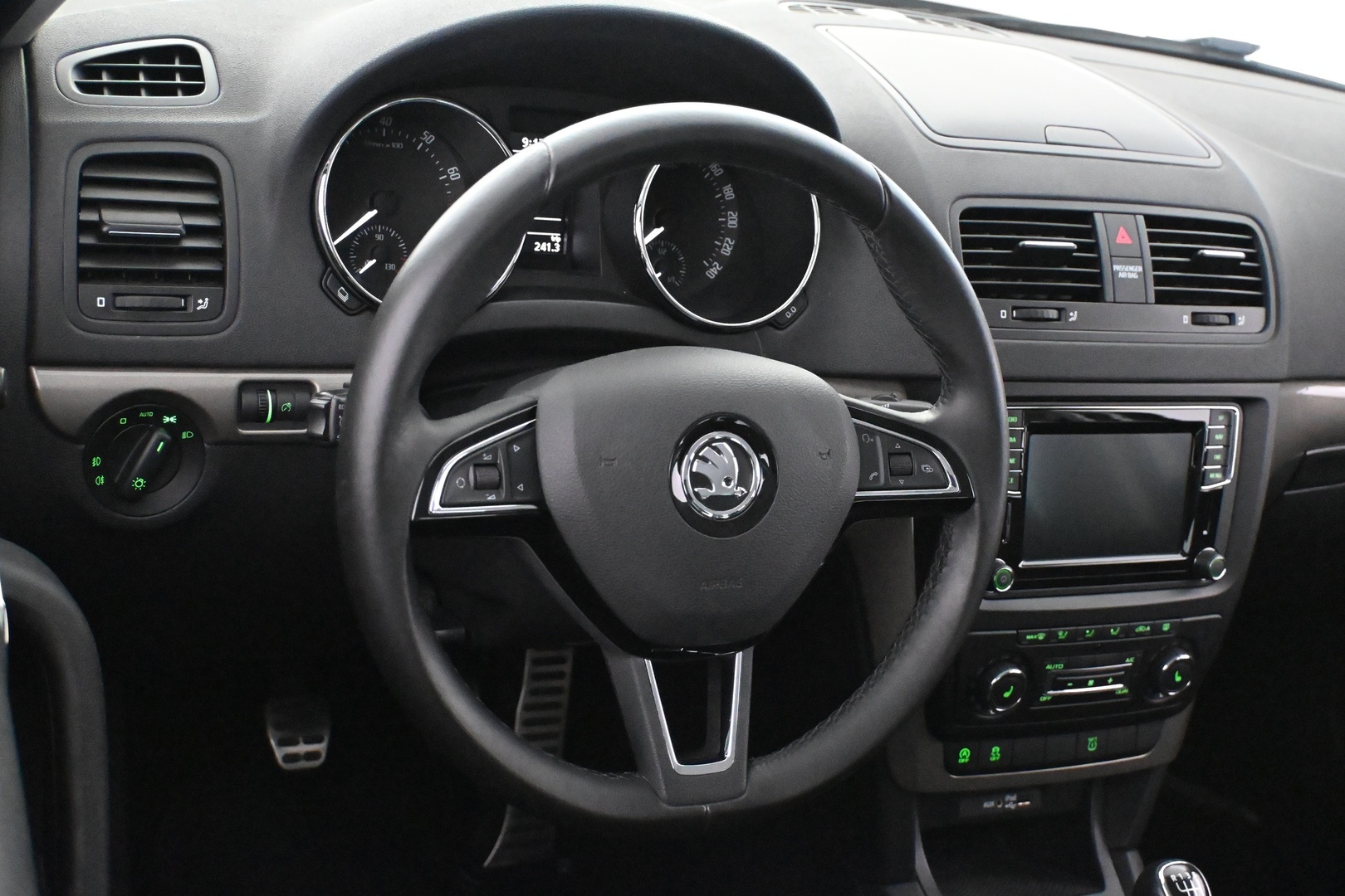 SKODA Yeti 2017