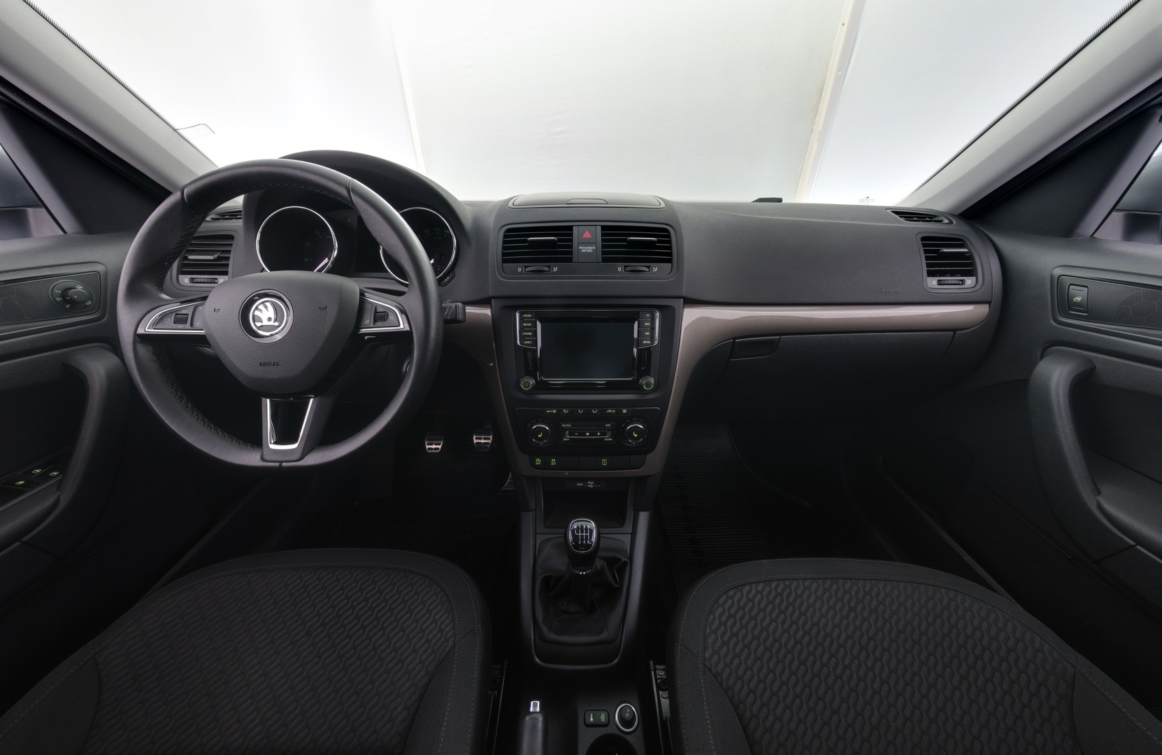SKODA Yeti 2017