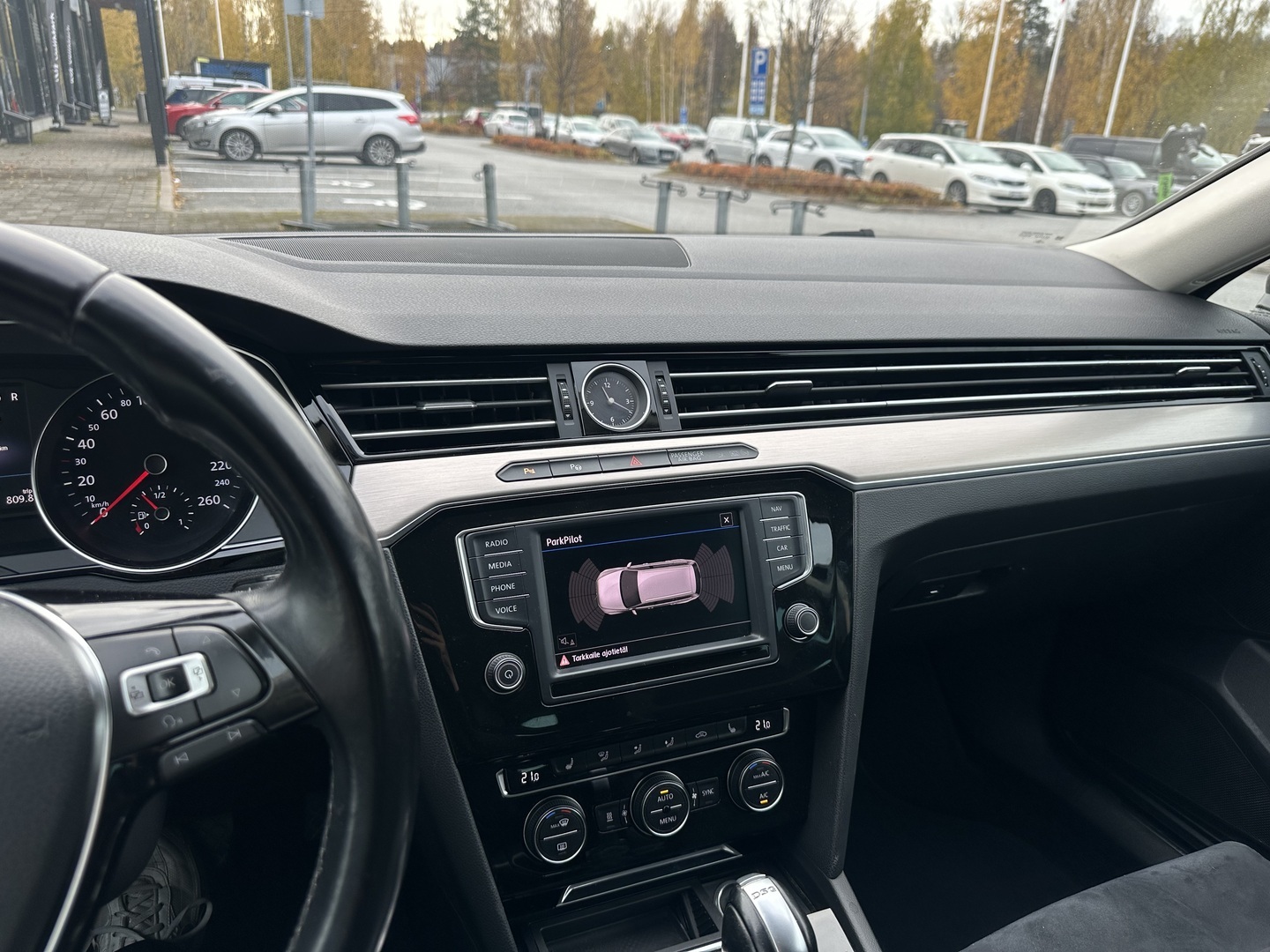 VOLKSWAGEN Passat 2017