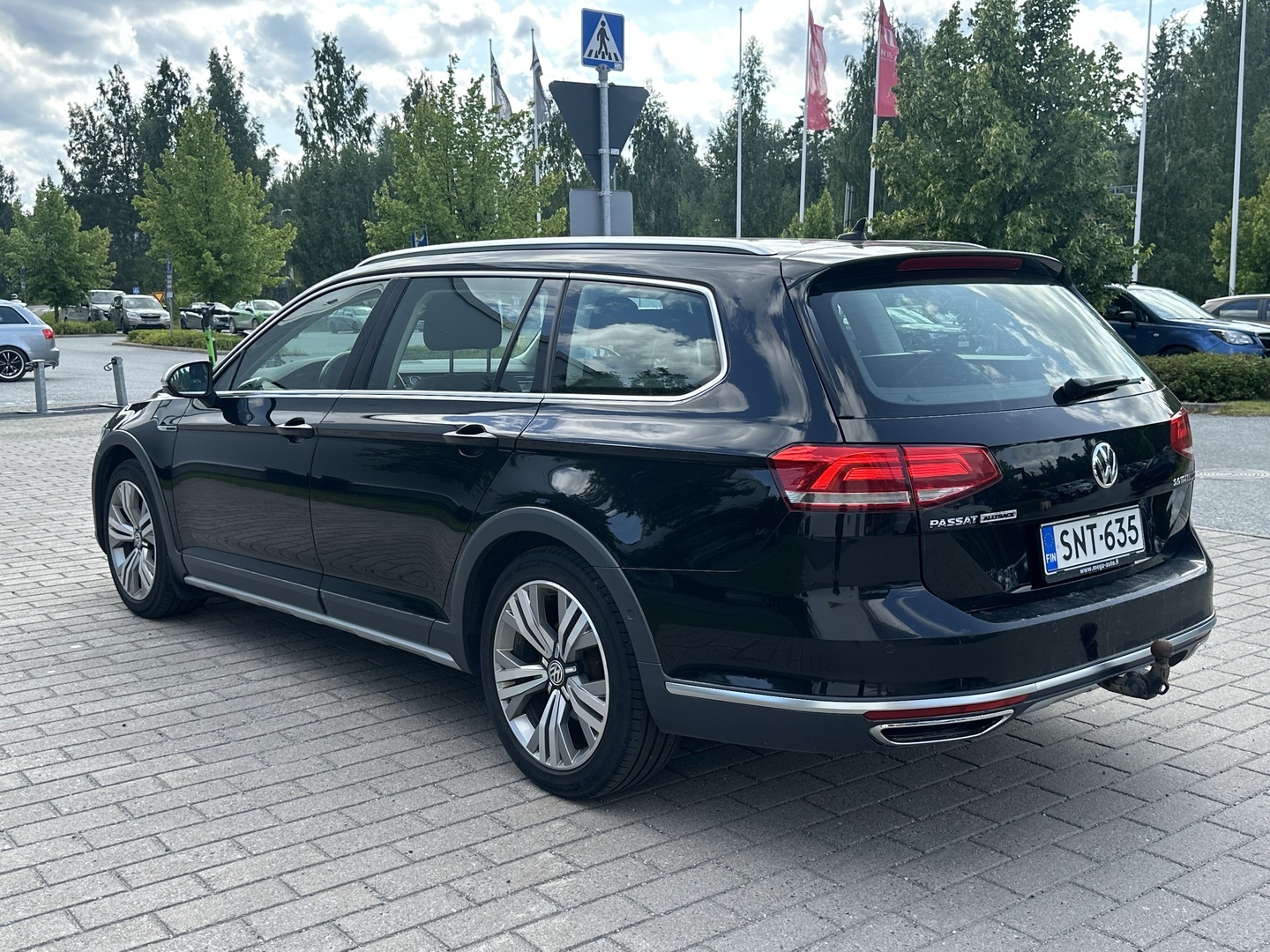 VOLKSWAGEN Passat 2016