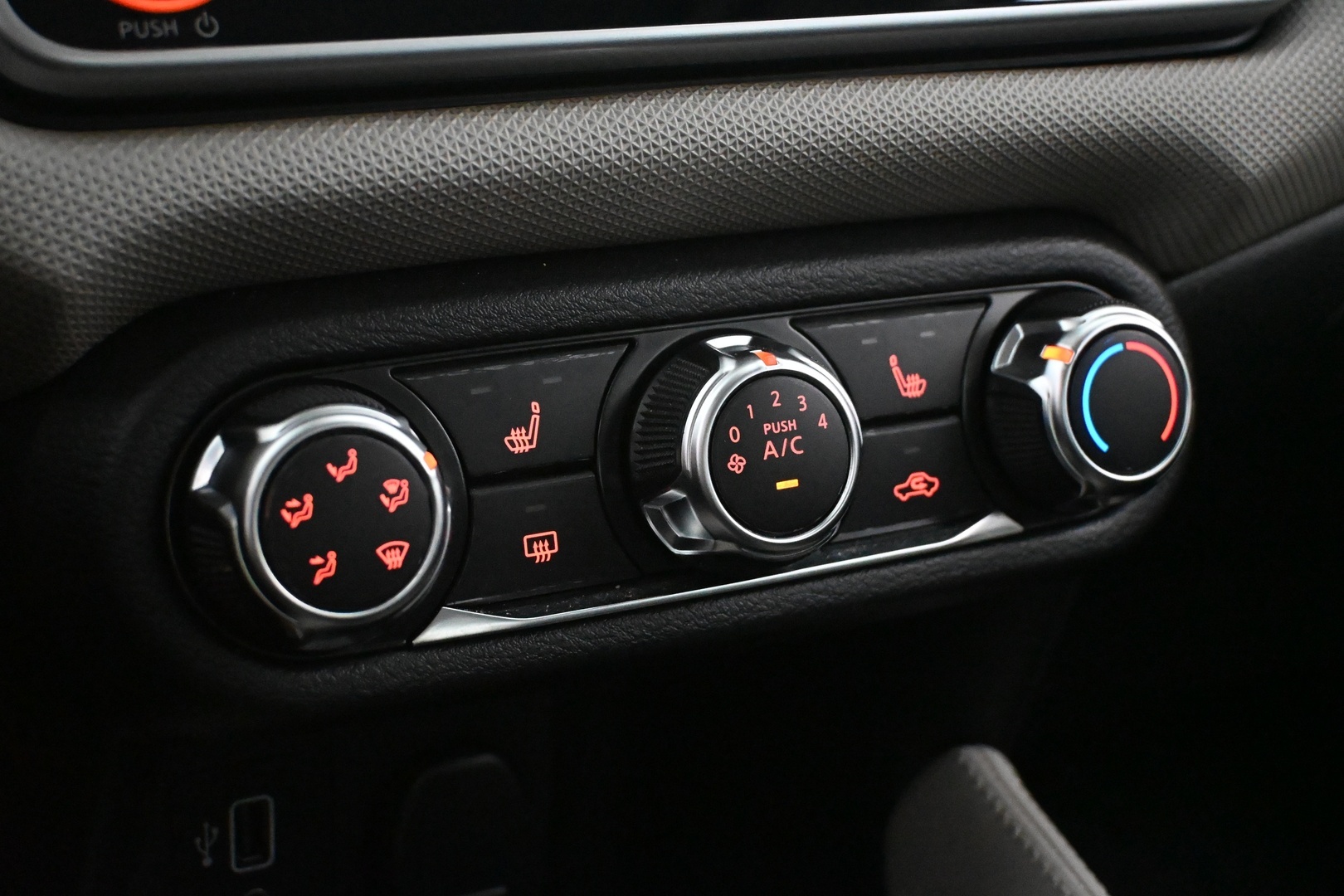 NISSAN Micra 2019