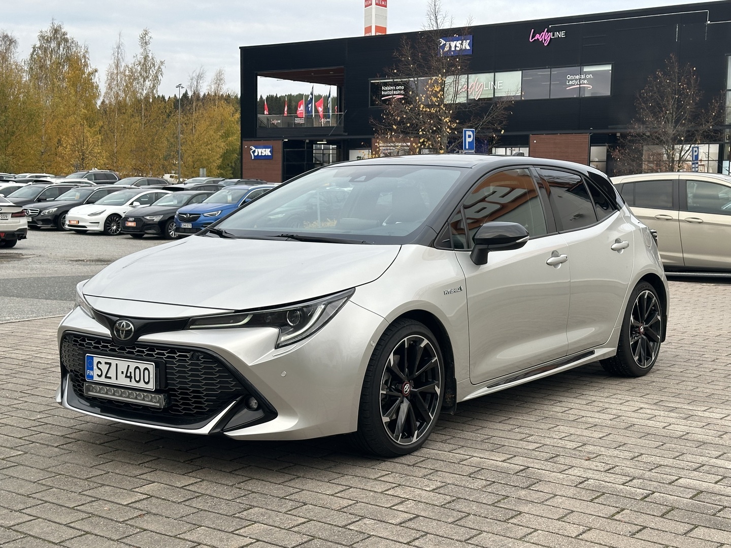 TOYOTA Corolla 2021