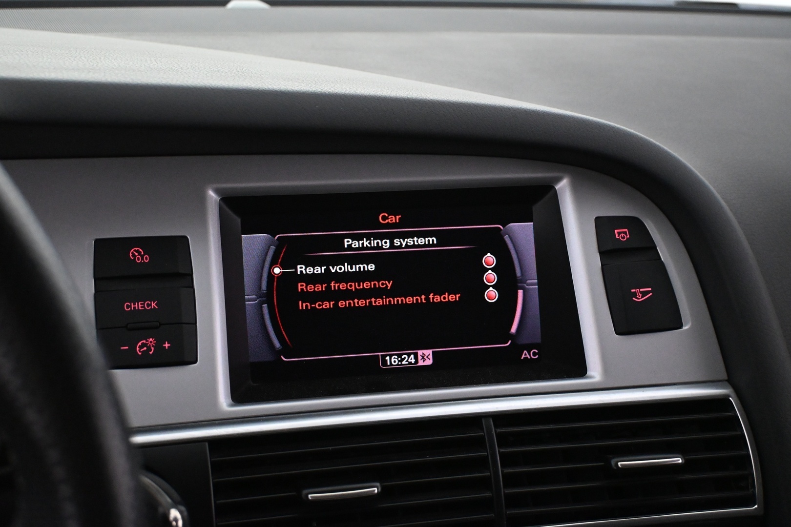AUDI A6 2011
