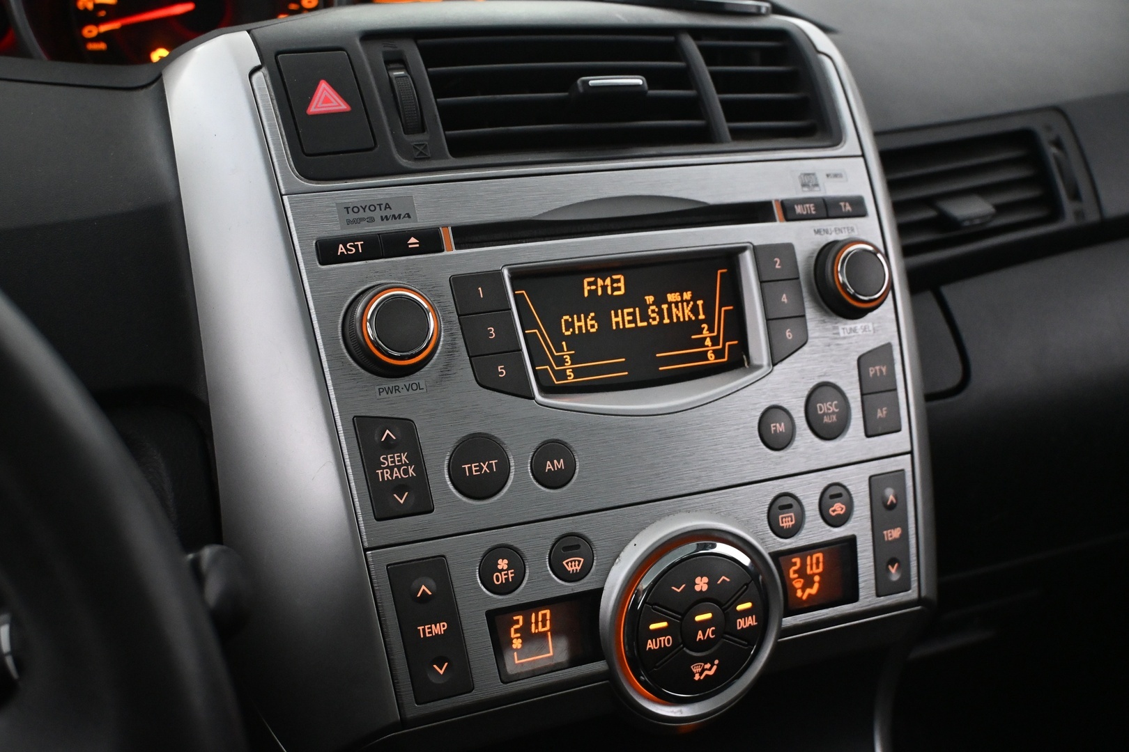 TOYOTA Verso 2012