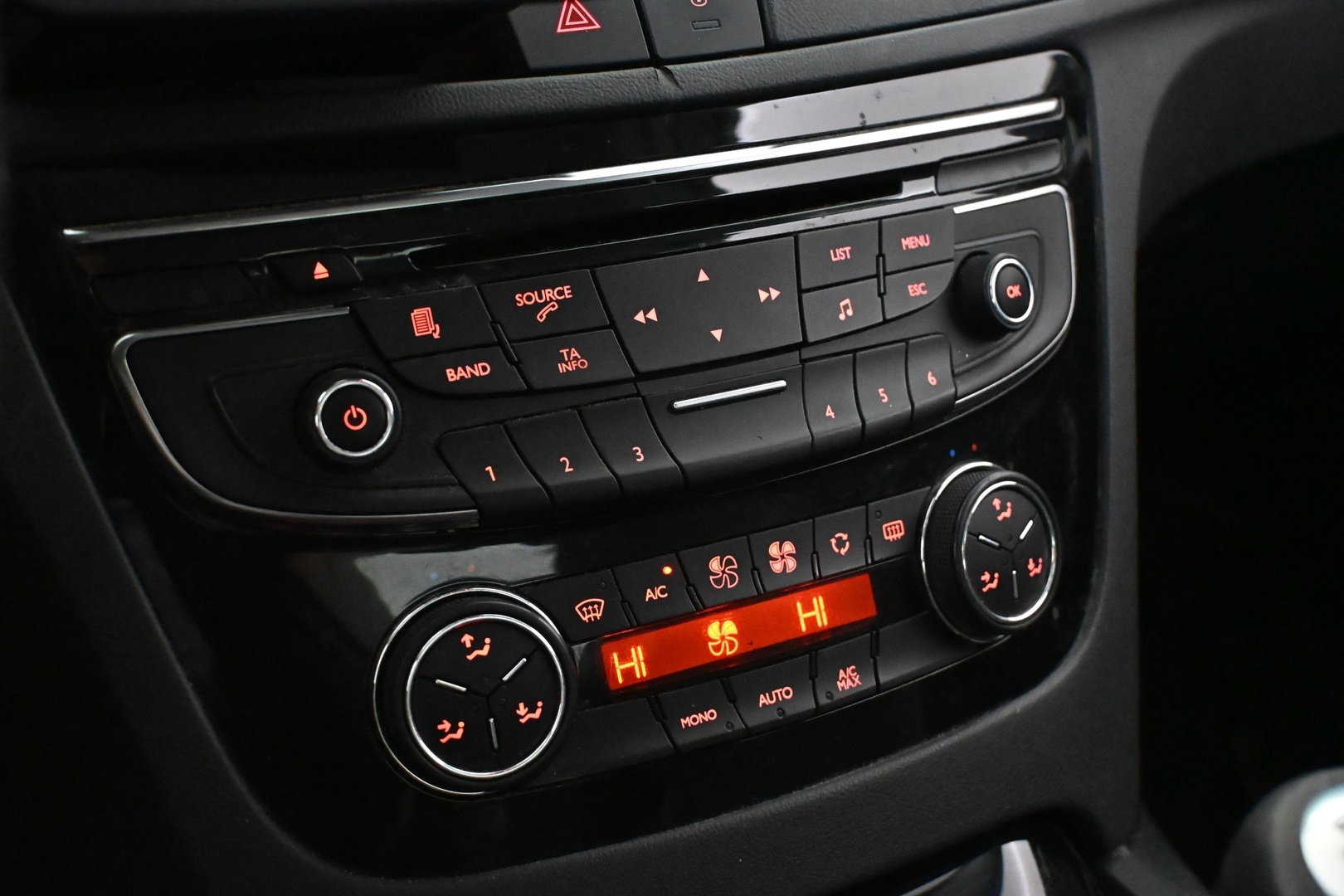 PEUGEOT 508 2011