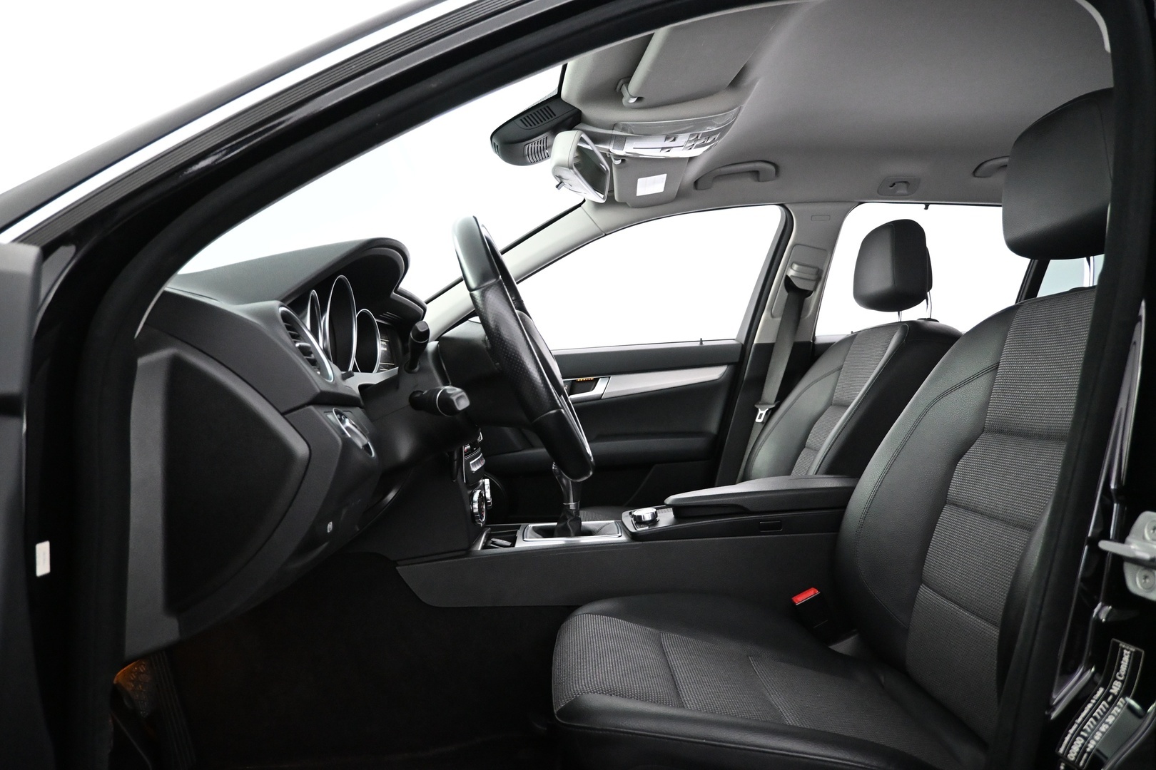 MERCEDES-BENZ C 2012