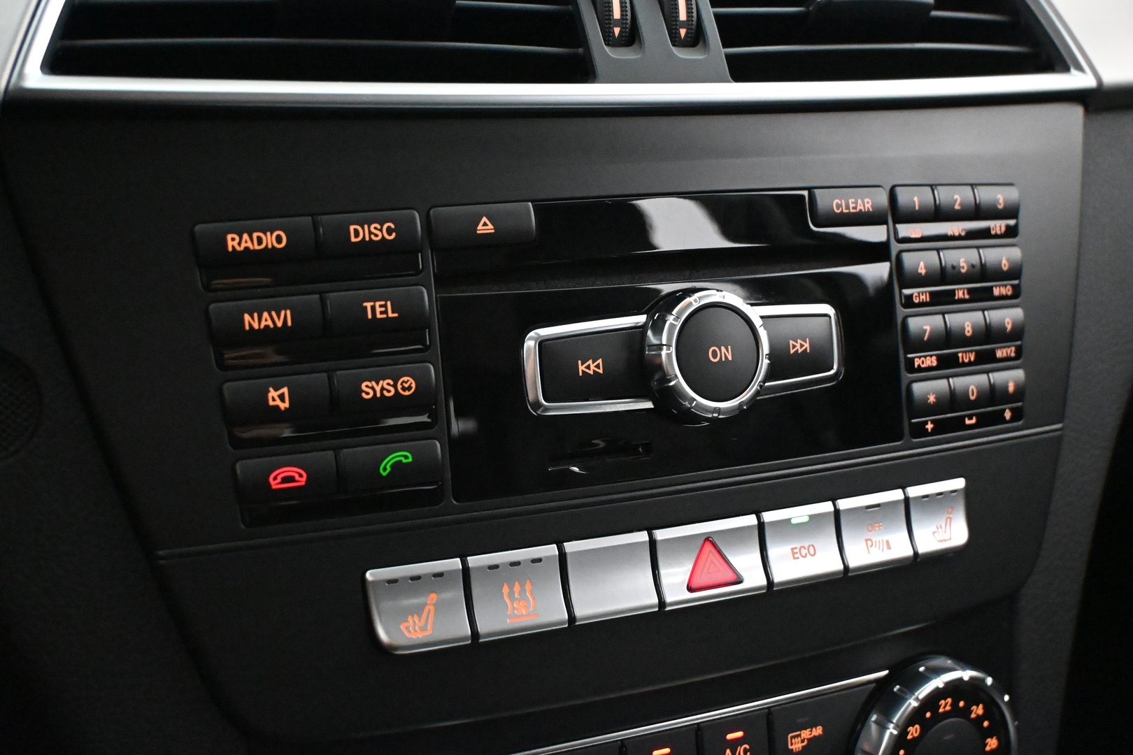 MERCEDES-BENZ C 2012