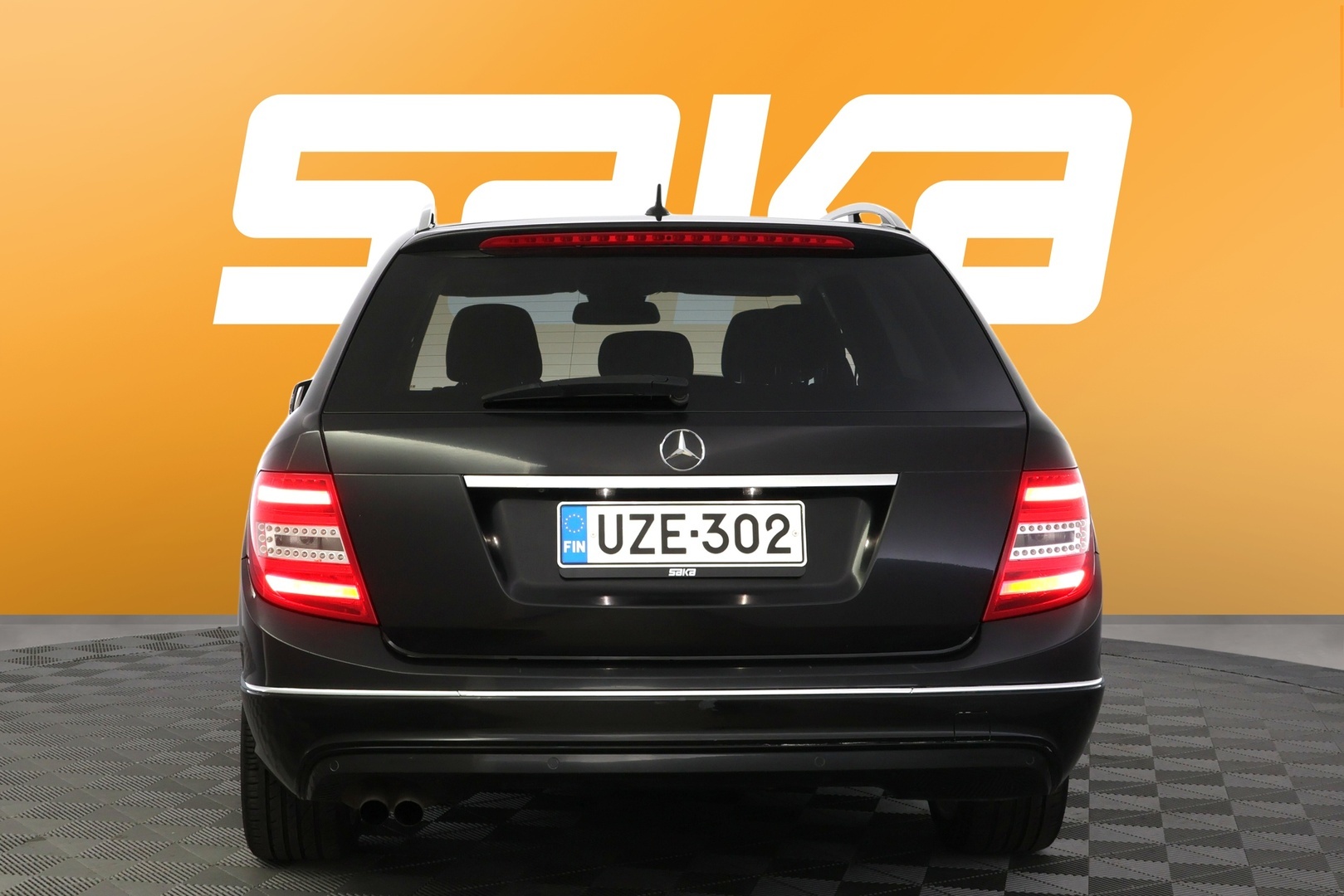 MERCEDES-BENZ C 2012
