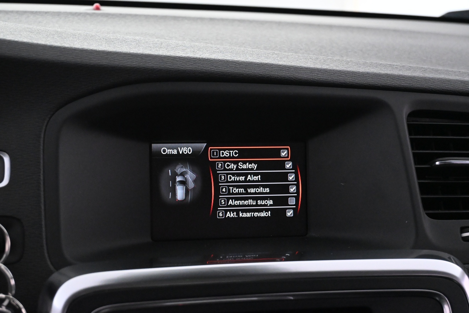 VOLVO V60 2011