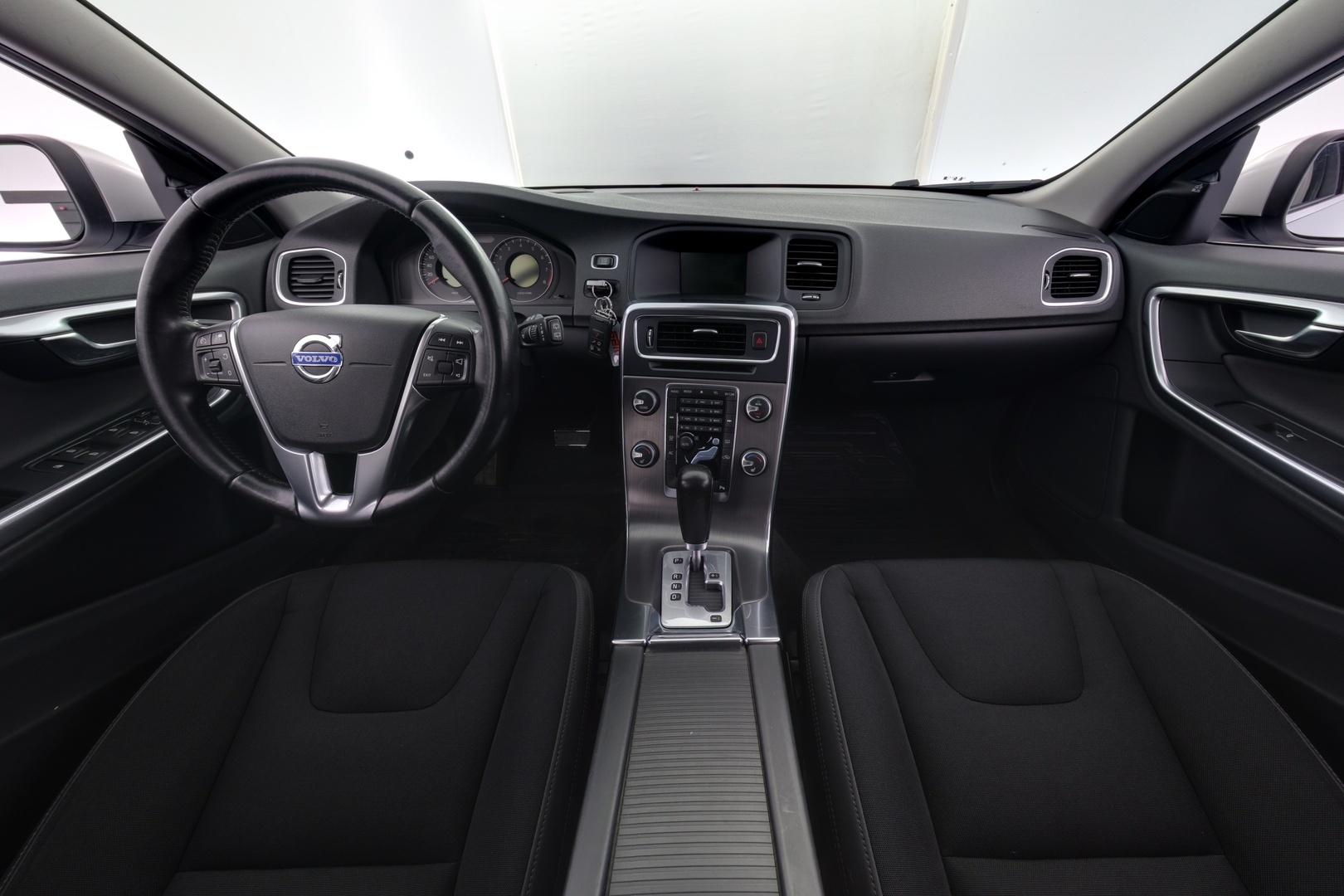 VOLVO V60 2011