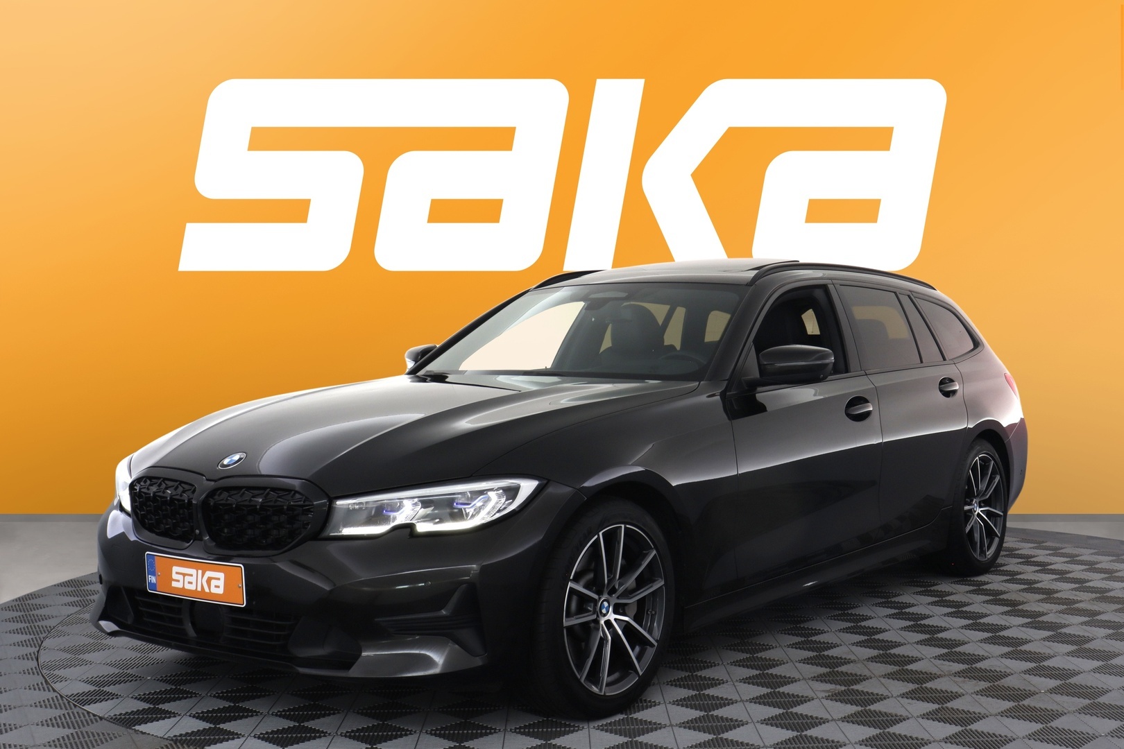 BMW 330 2020