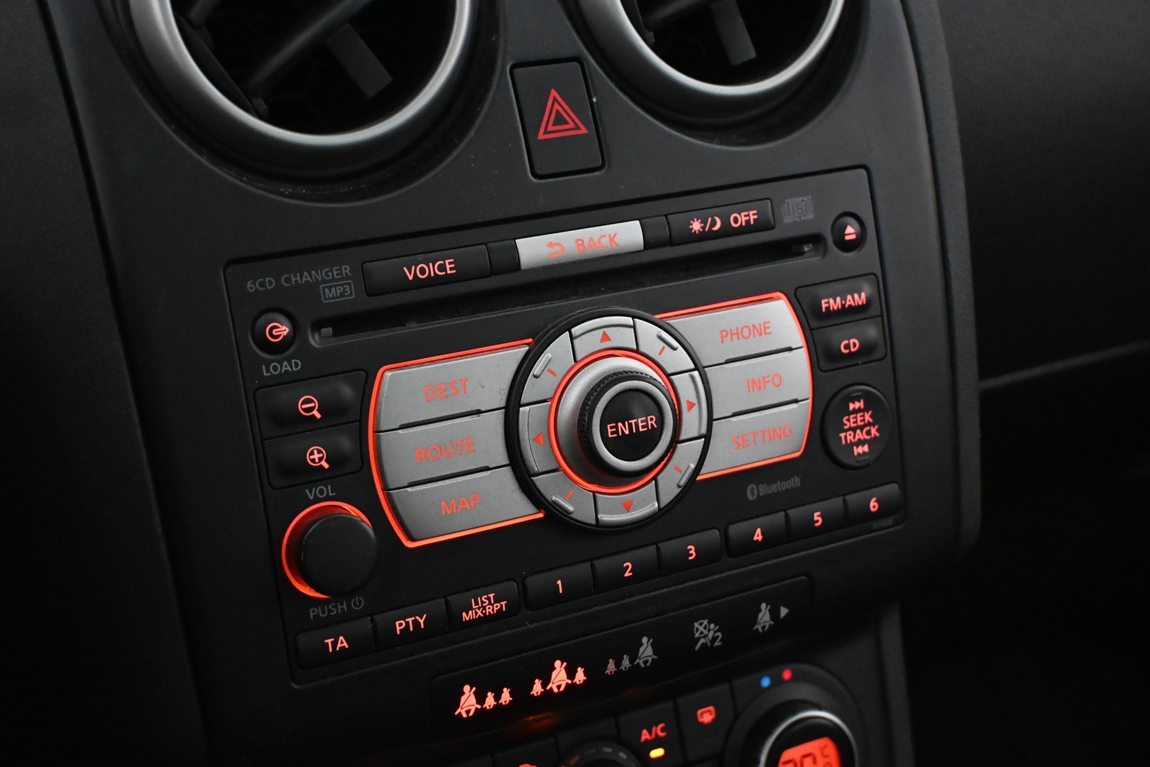 NISSAN Qashqai 2008