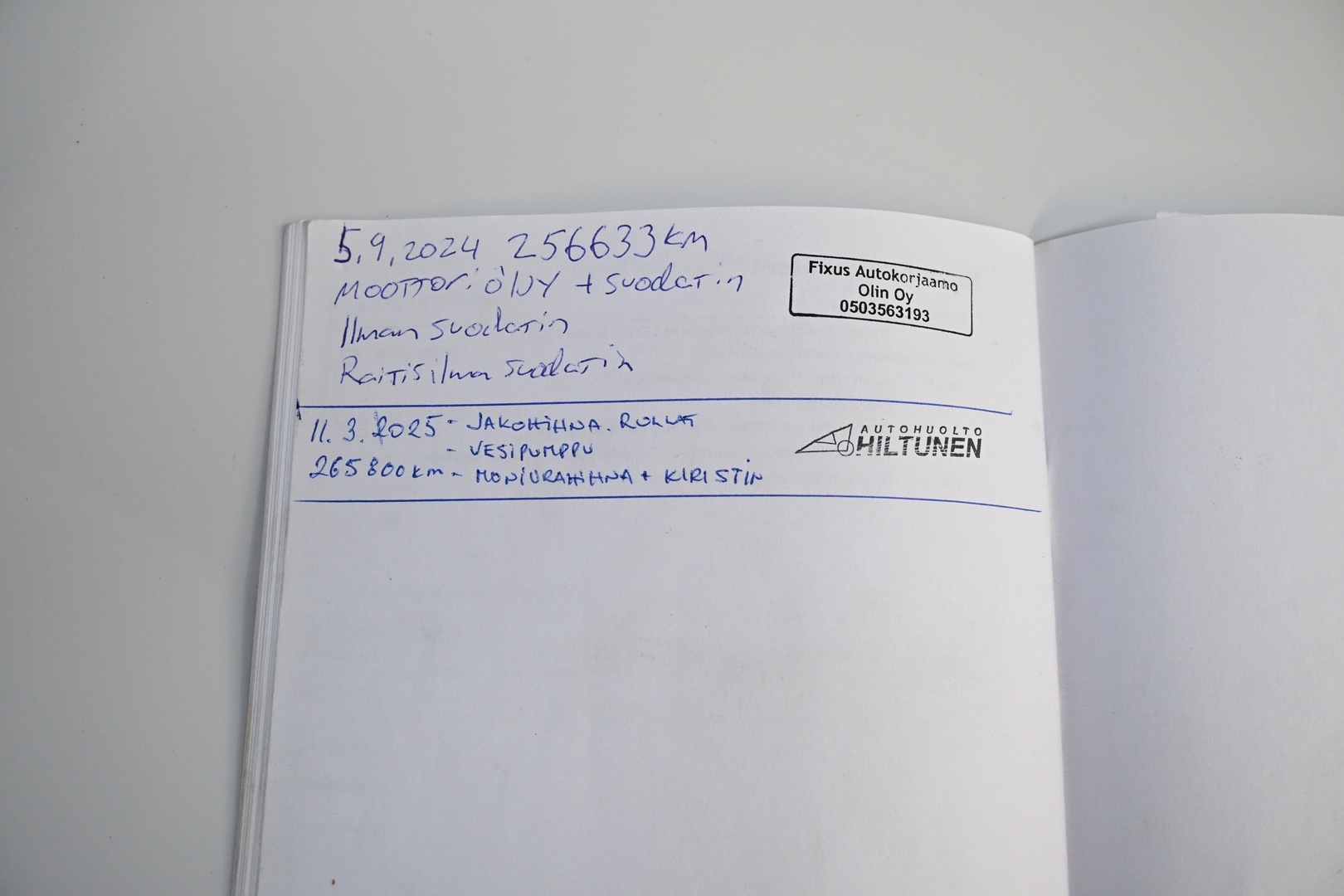 VOLKSWAGEN Golf 2012