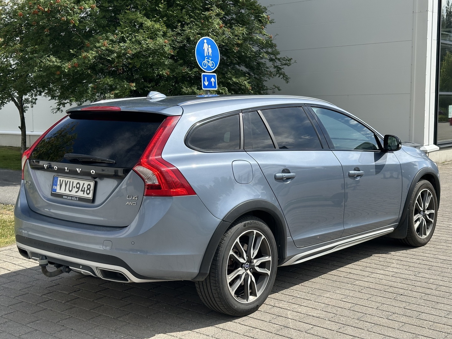 VOLVO V60 Cross Country 2017