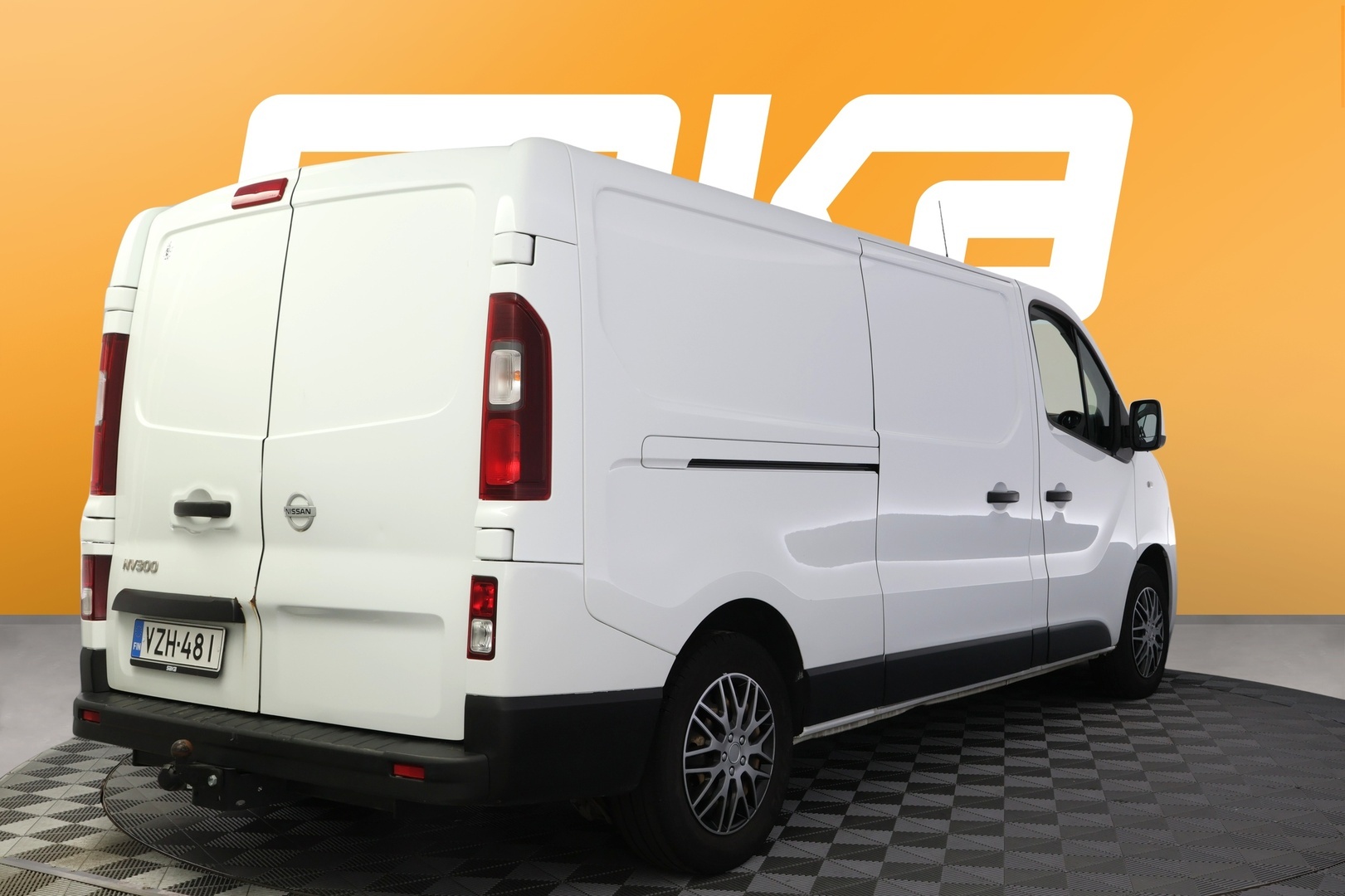 NISSAN NV300 2017