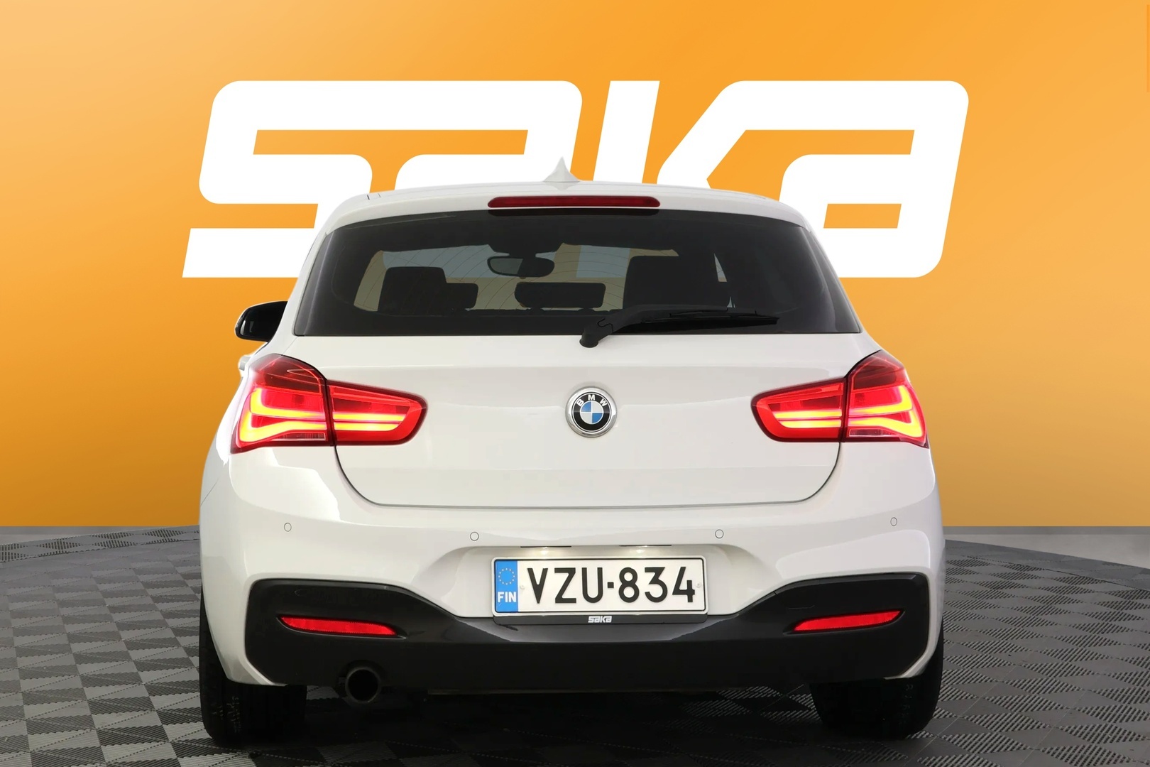 BMW 118 2018