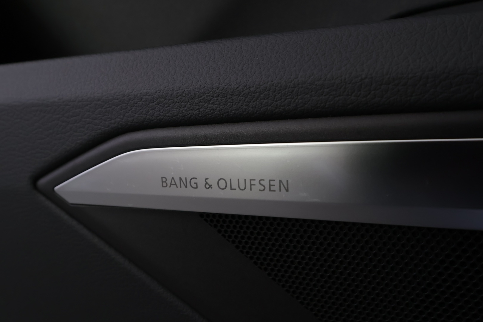 AUDI e-tron 2023
