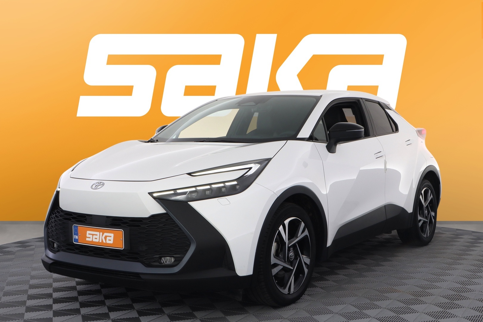 TOYOTA C-HR 2024