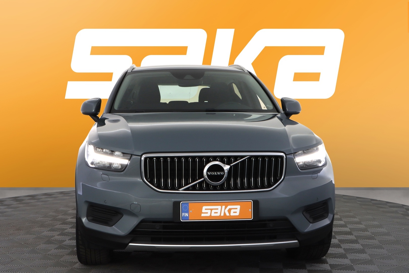 VOLVO XC40 2022