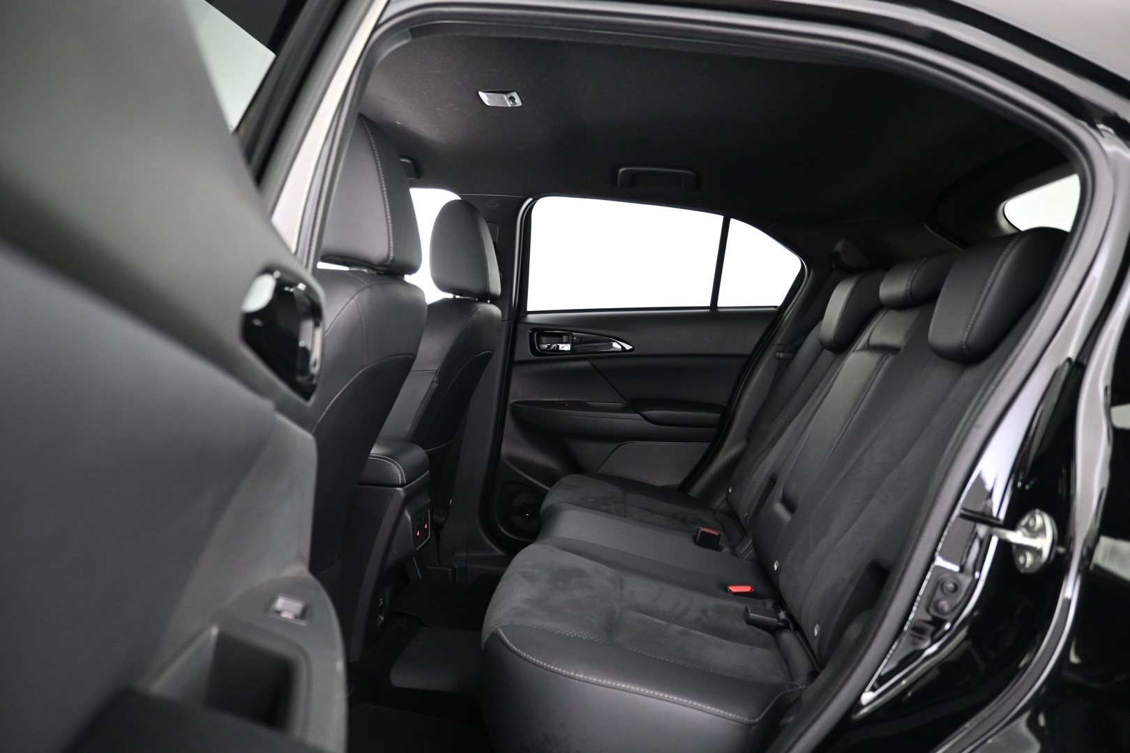 MITSUBISHI Eclipse Cross 2024