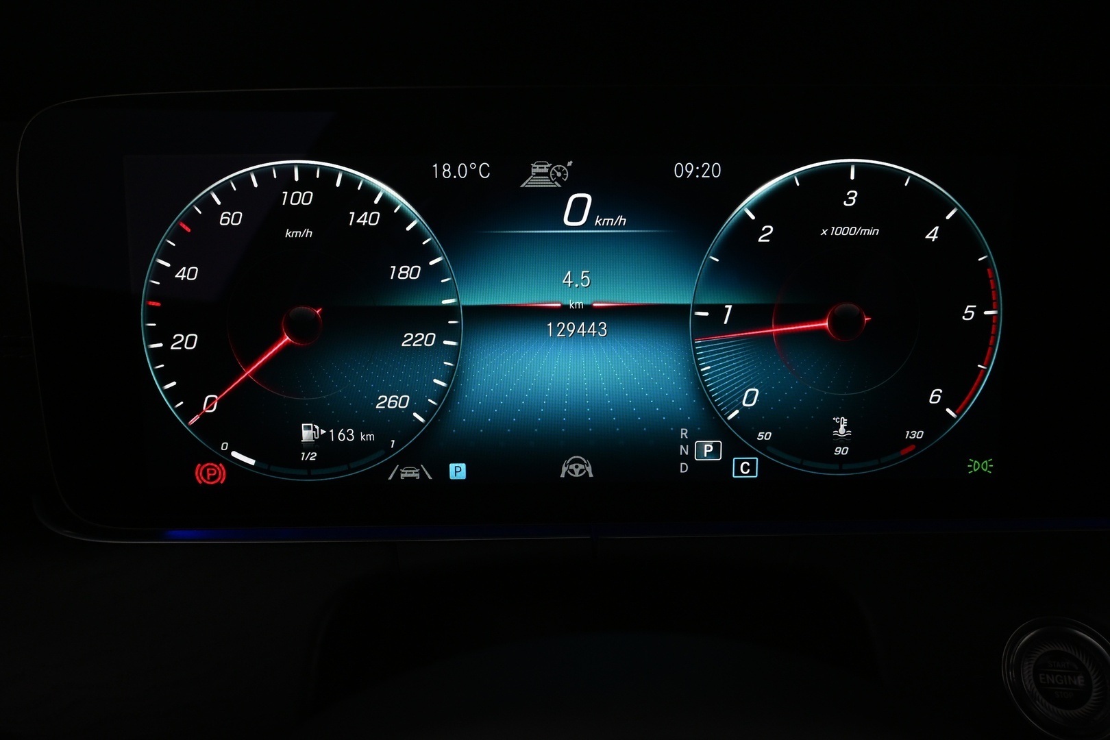 MERCEDES-BENZ E 2022