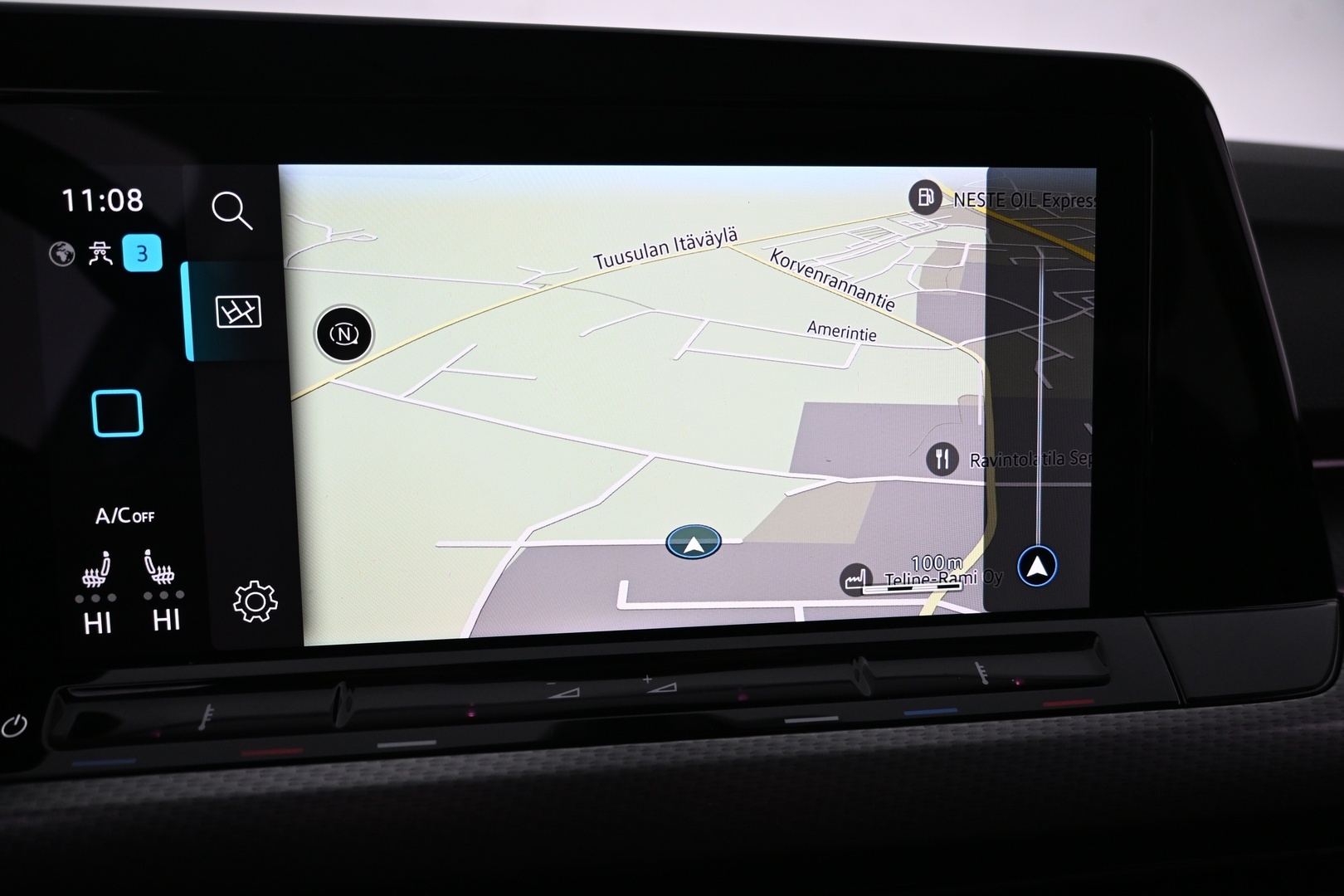 VOLKSWAGEN Golf 2023