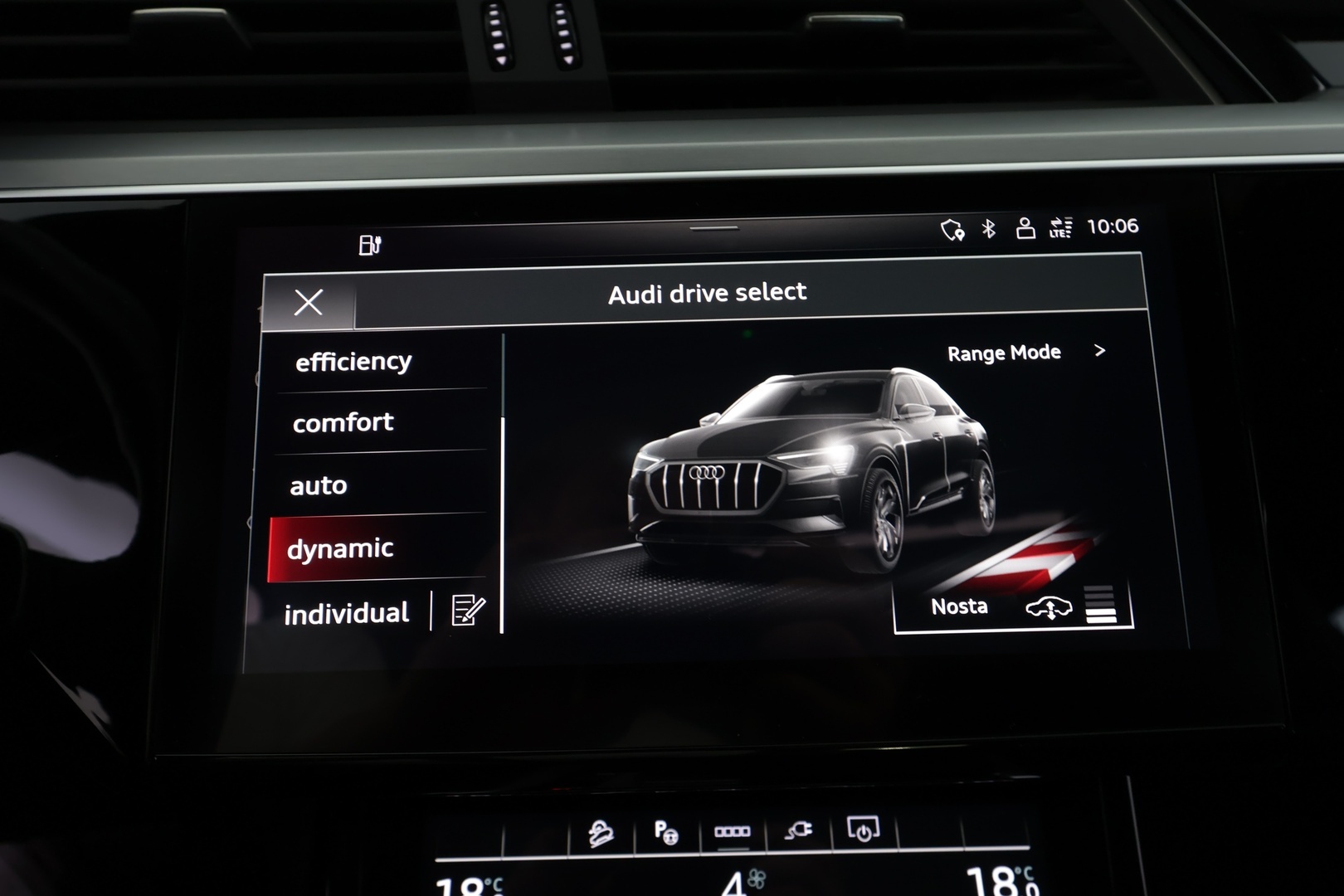 AUDI e-tron 2023