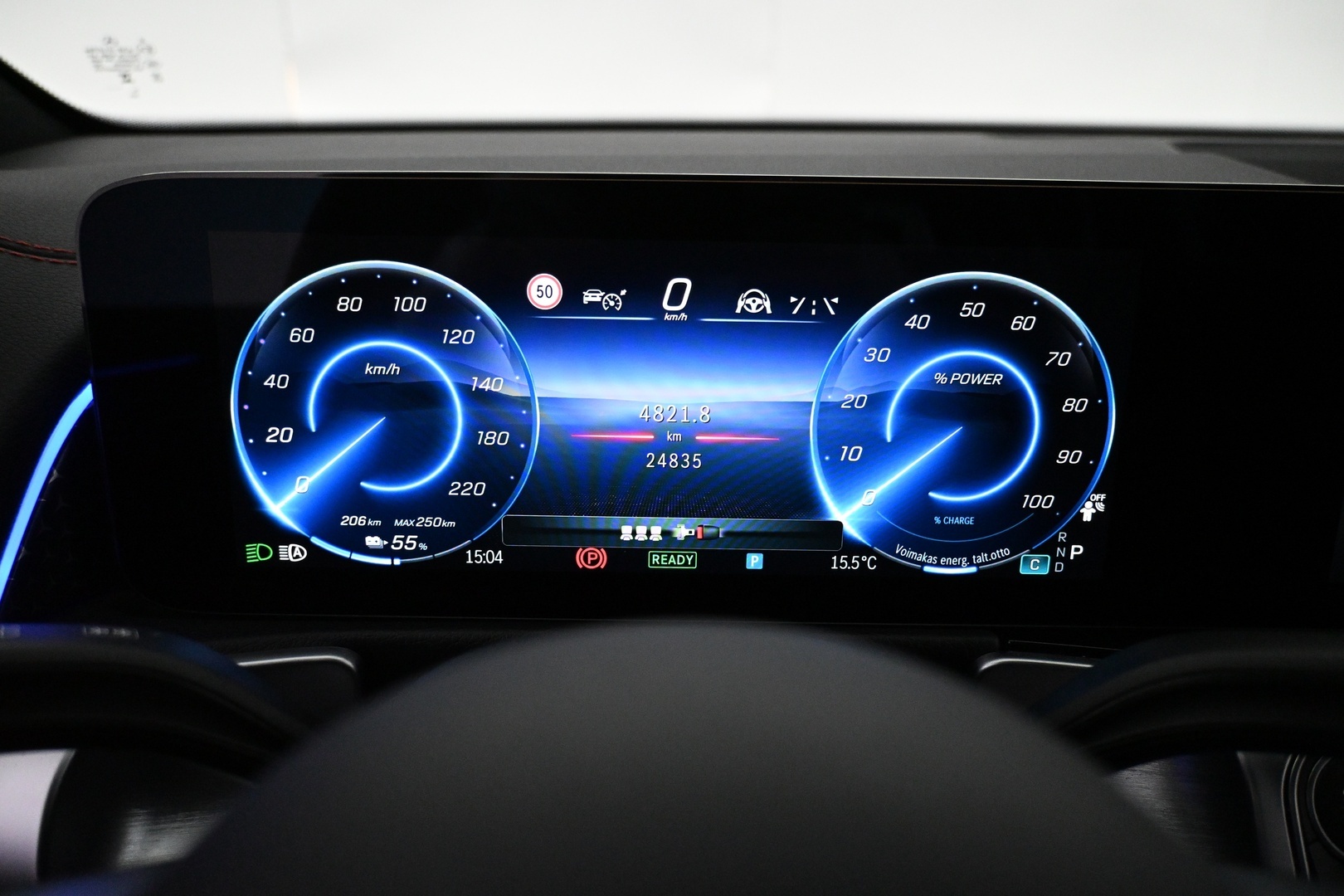 MERCEDES-BENZ EQB 2025
