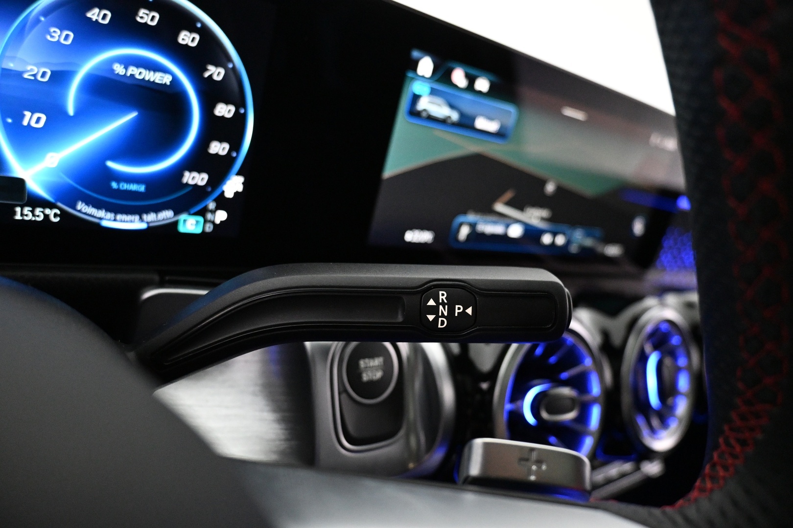 MERCEDES-BENZ EQB 2025