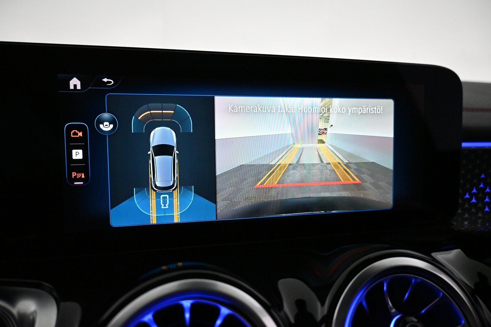 MERCEDES-BENZ EQB 2025