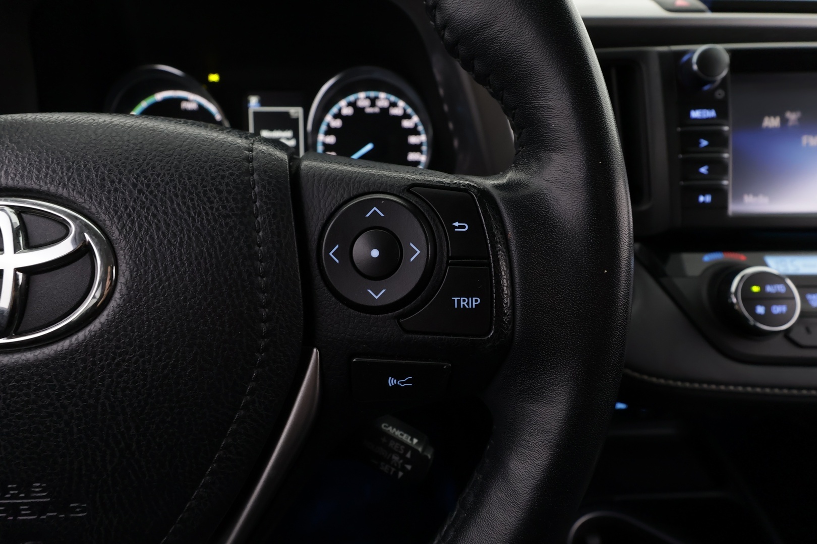 TOYOTA RAV4 2017