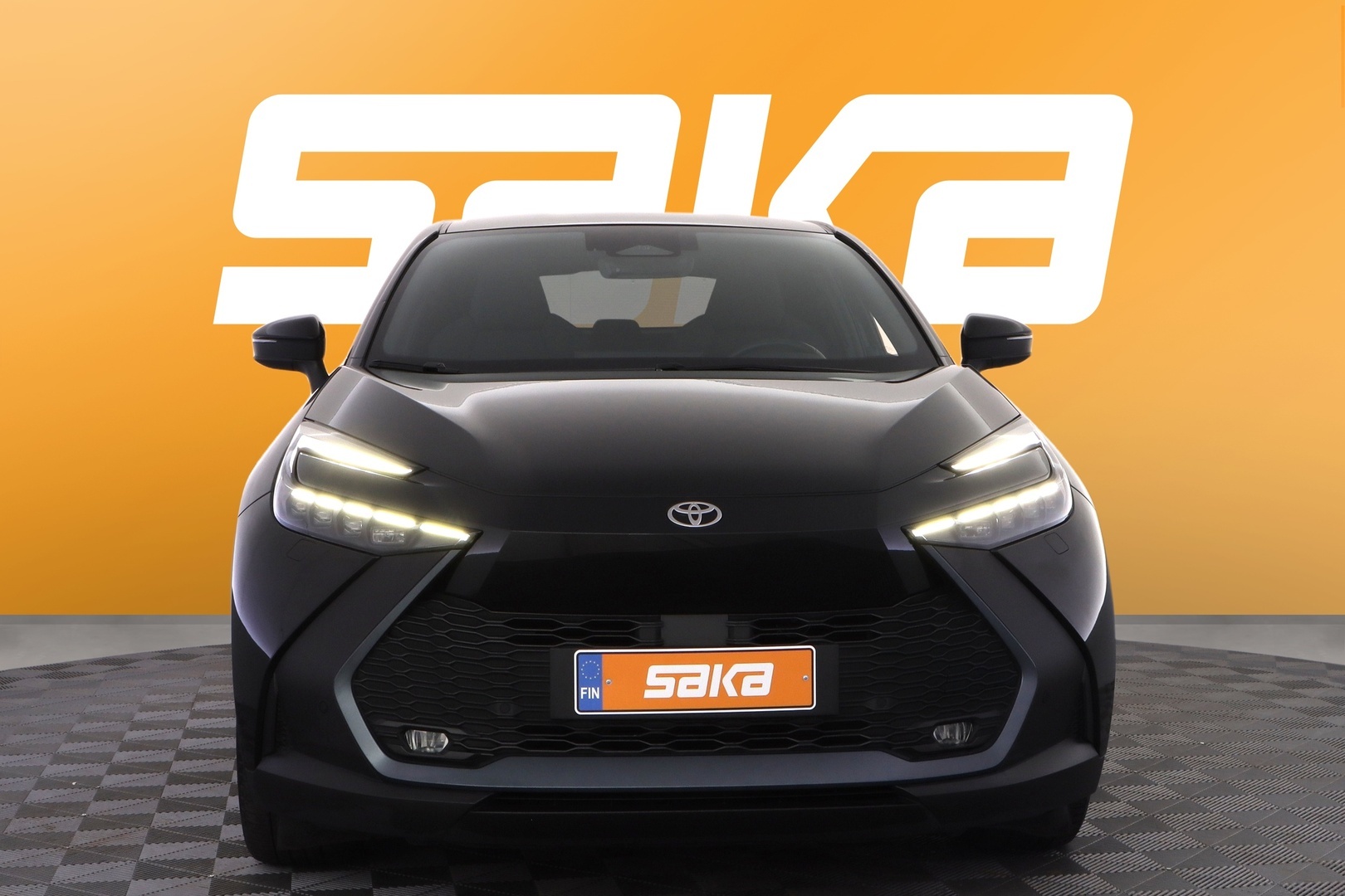 TOYOTA C-HR 2024