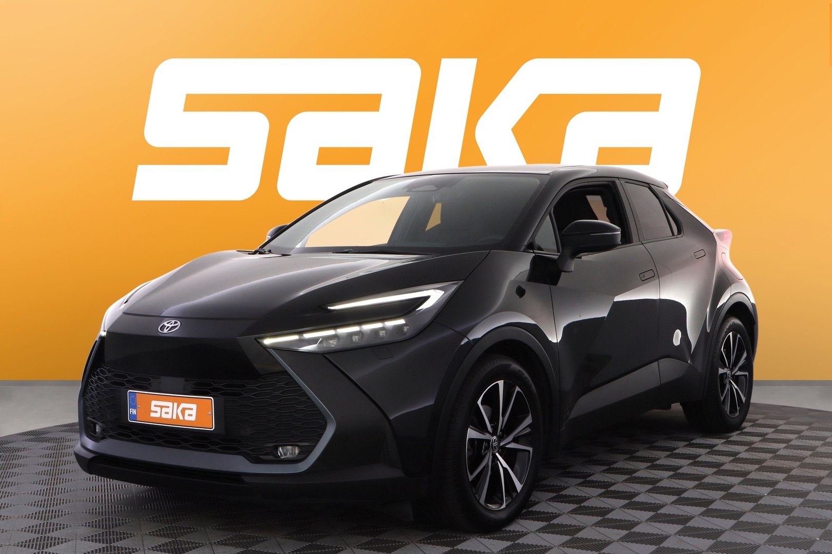 TOYOTA C-HR 2024