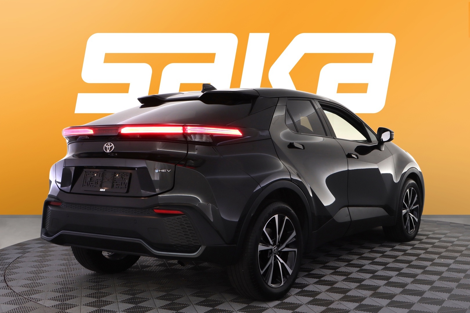 TOYOTA C-HR 2024