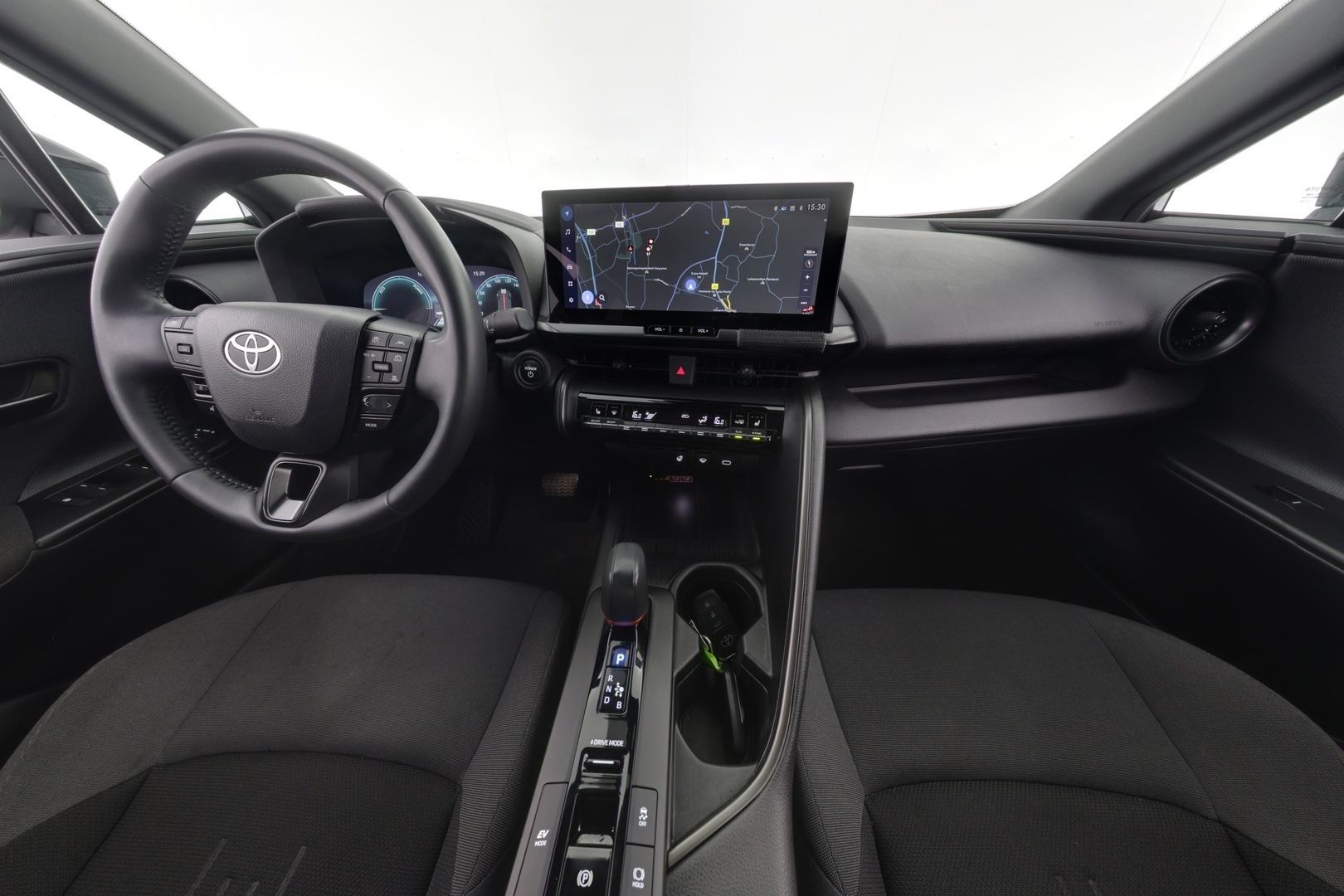 TOYOTA C-HR 2024