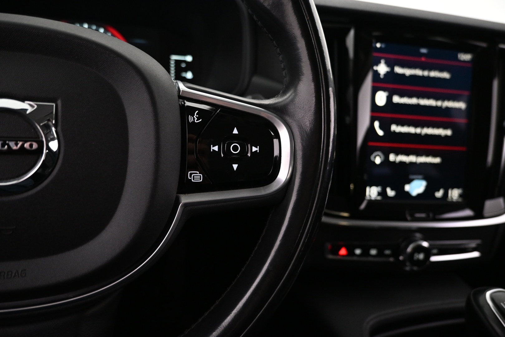 VOLVO V90 Cross Country 2018