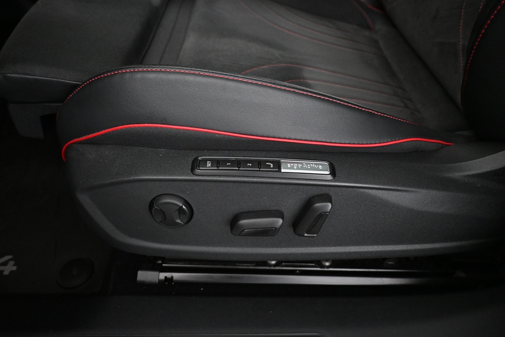 VOLKSWAGEN ID.4 2023