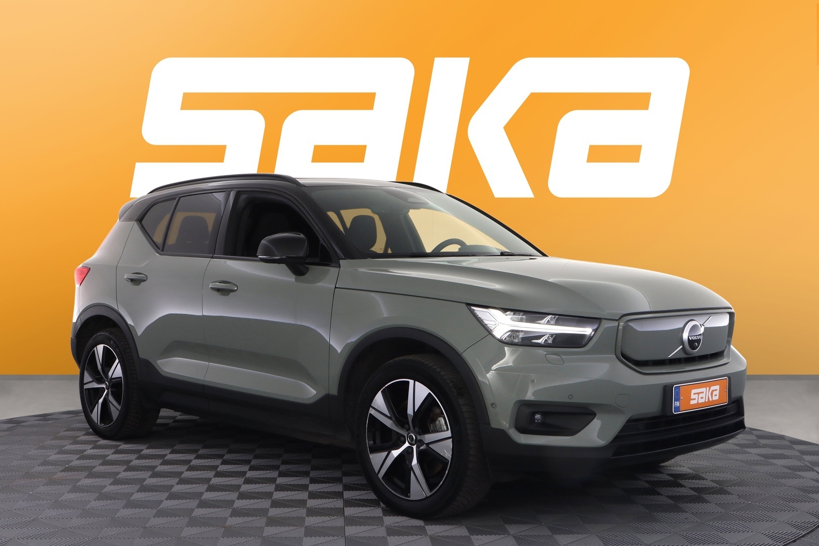 VOLVO XC40 2022