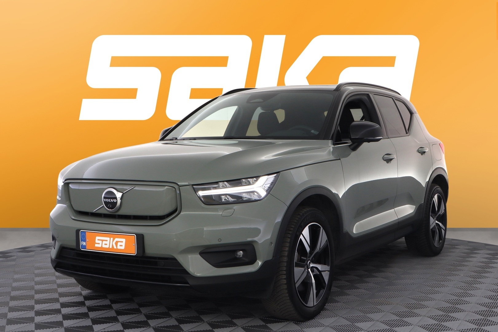 VOLVO XC40 2022